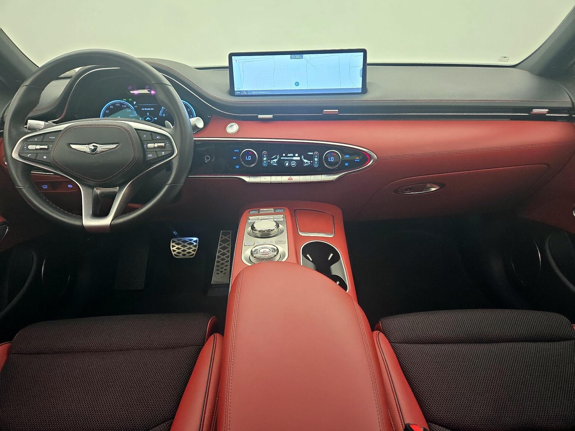 Thumbnail: 2023 Genesis GV70 - 9