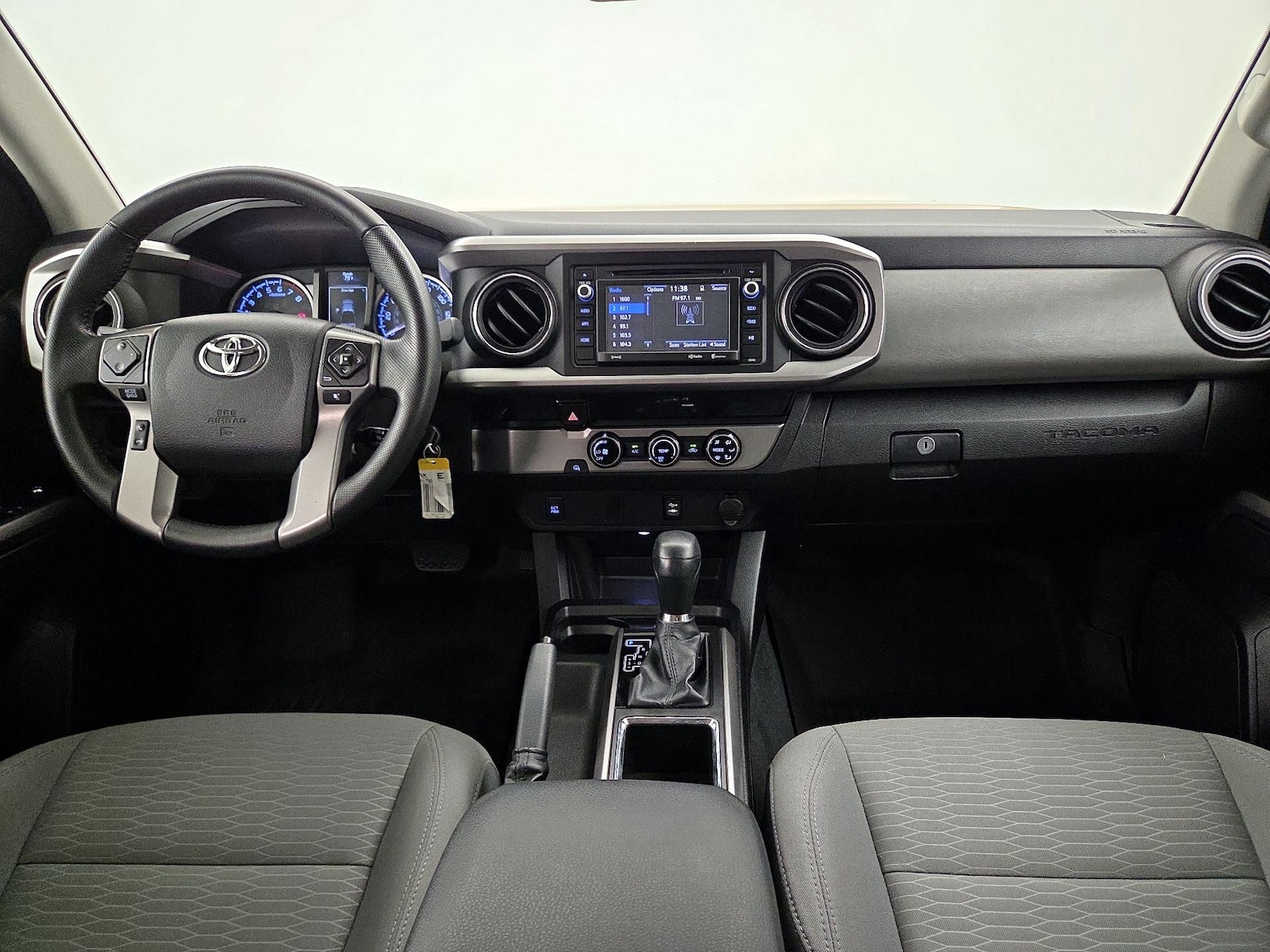 2016 Toyota Tacoma SR5 - Photo 10