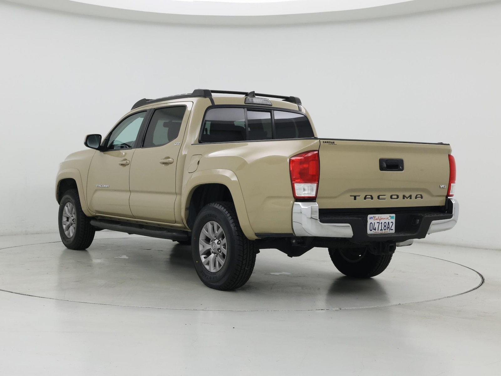 2016 Toyota Tacoma SR5 - Photo 3