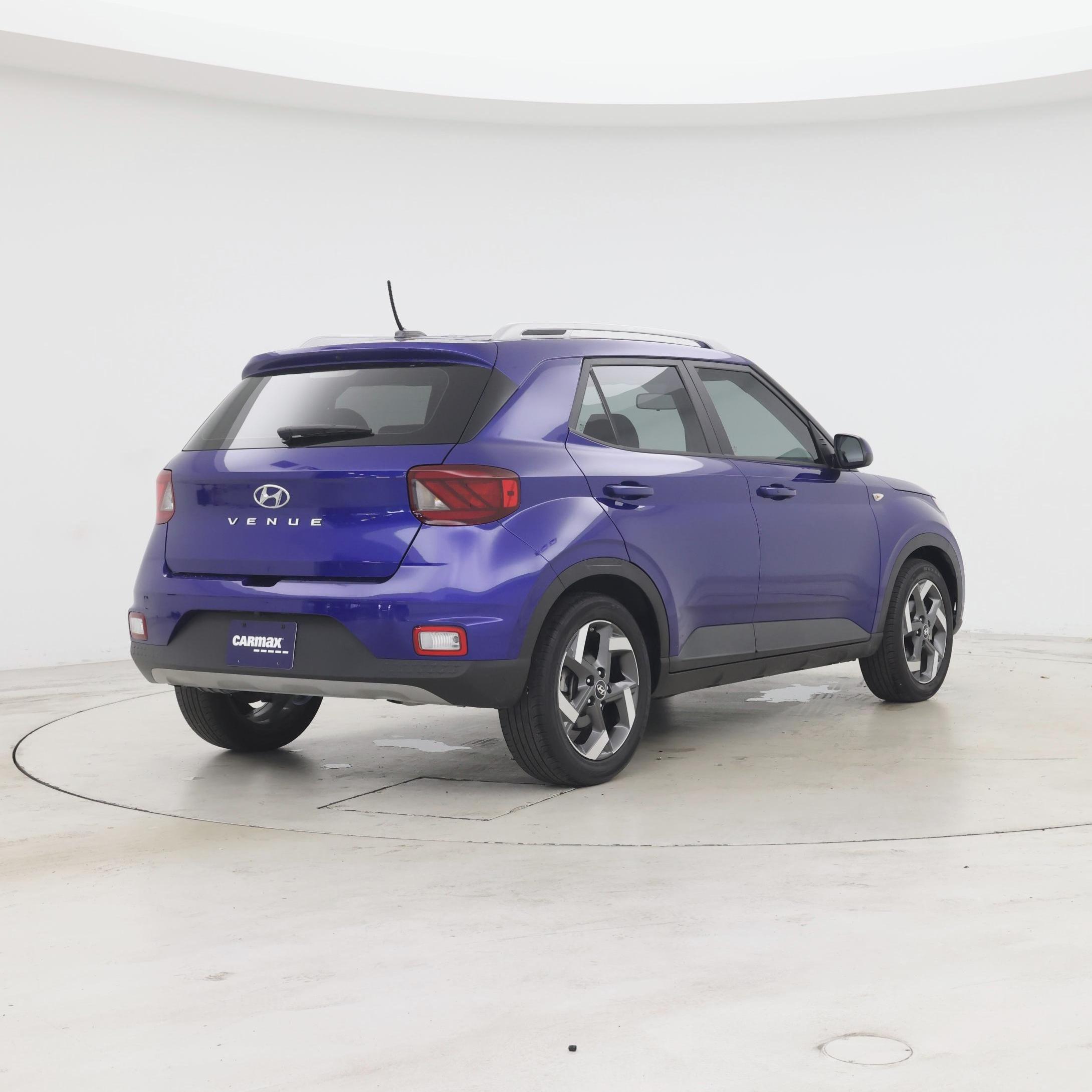 Thumbnail: 2023 Hyundai Venue - 8
