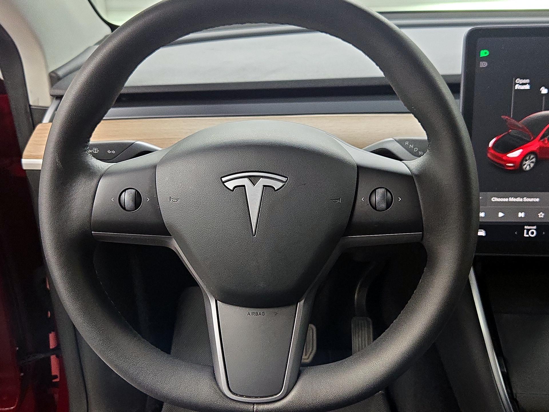 Thumbnail: 2021 Tesla Model Y - 10