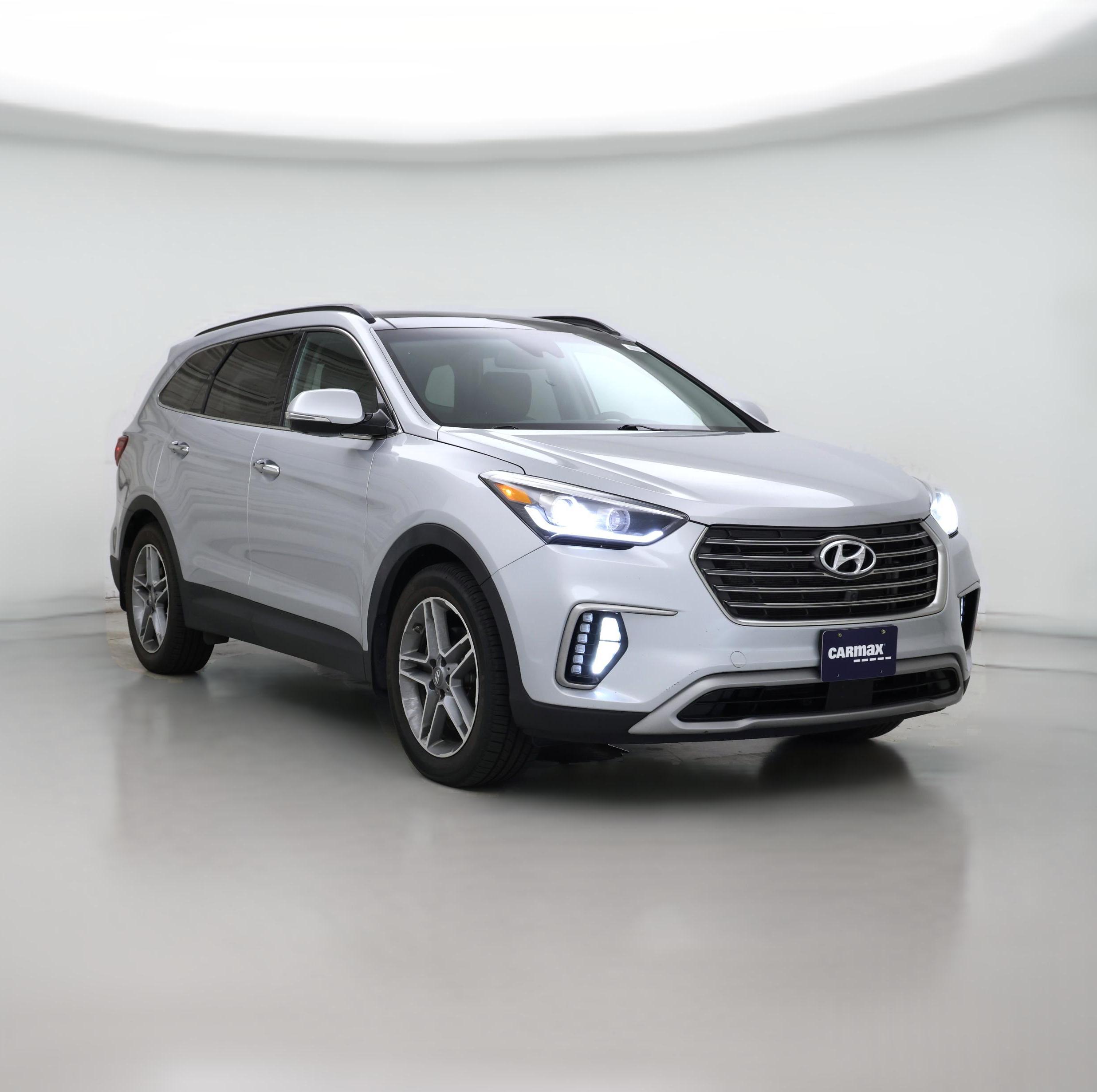 Thumbnail: 2017 Hyundai Santa Fe - 1