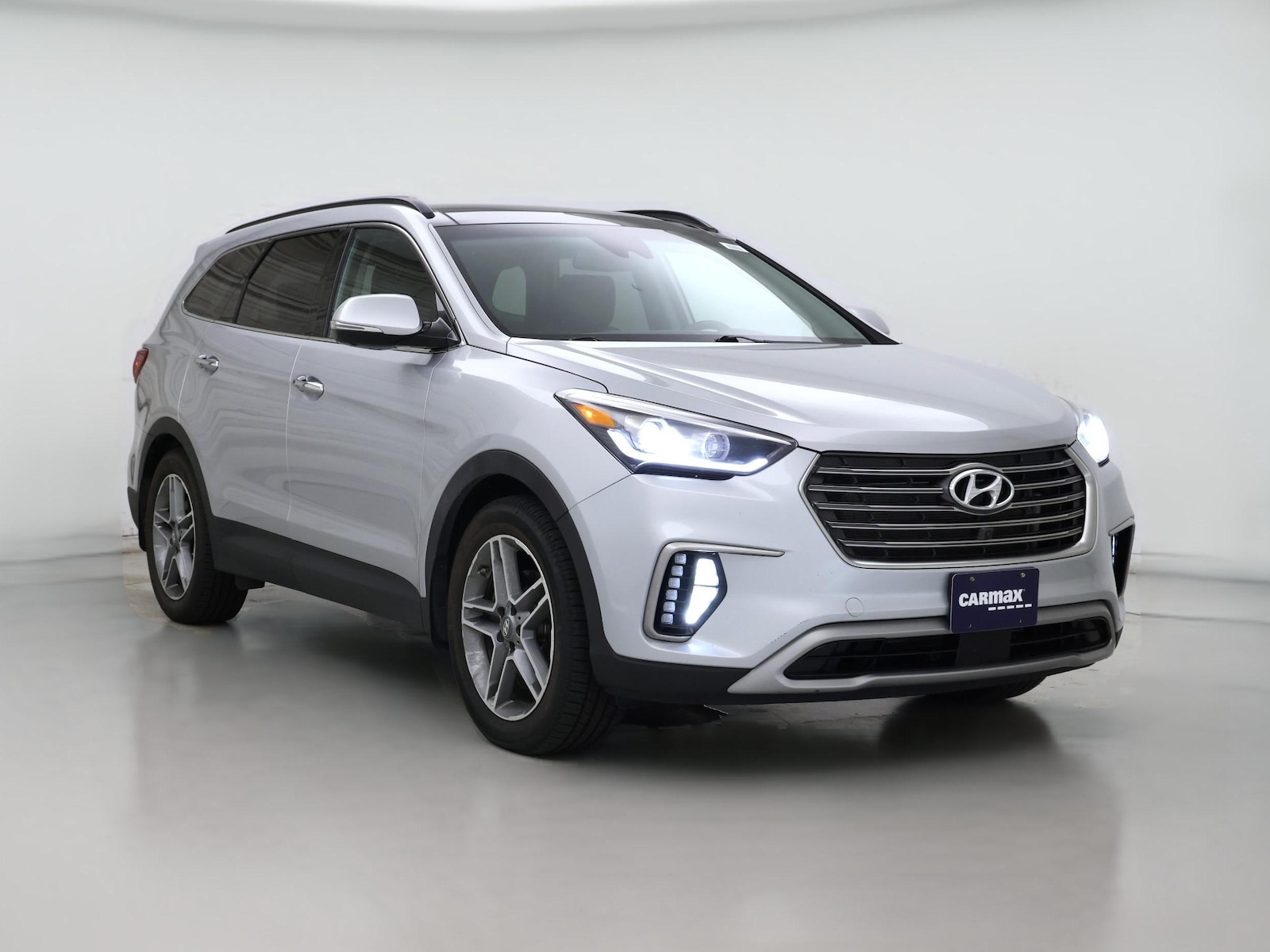 2017 Hyundai Santa Fe SE Ultimate - Photo 1