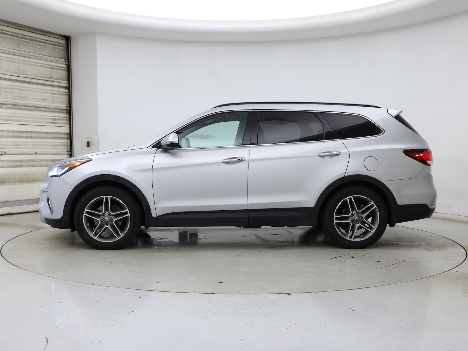 2017 Hyundai Santa Fe SE Ultimate - Photo 4