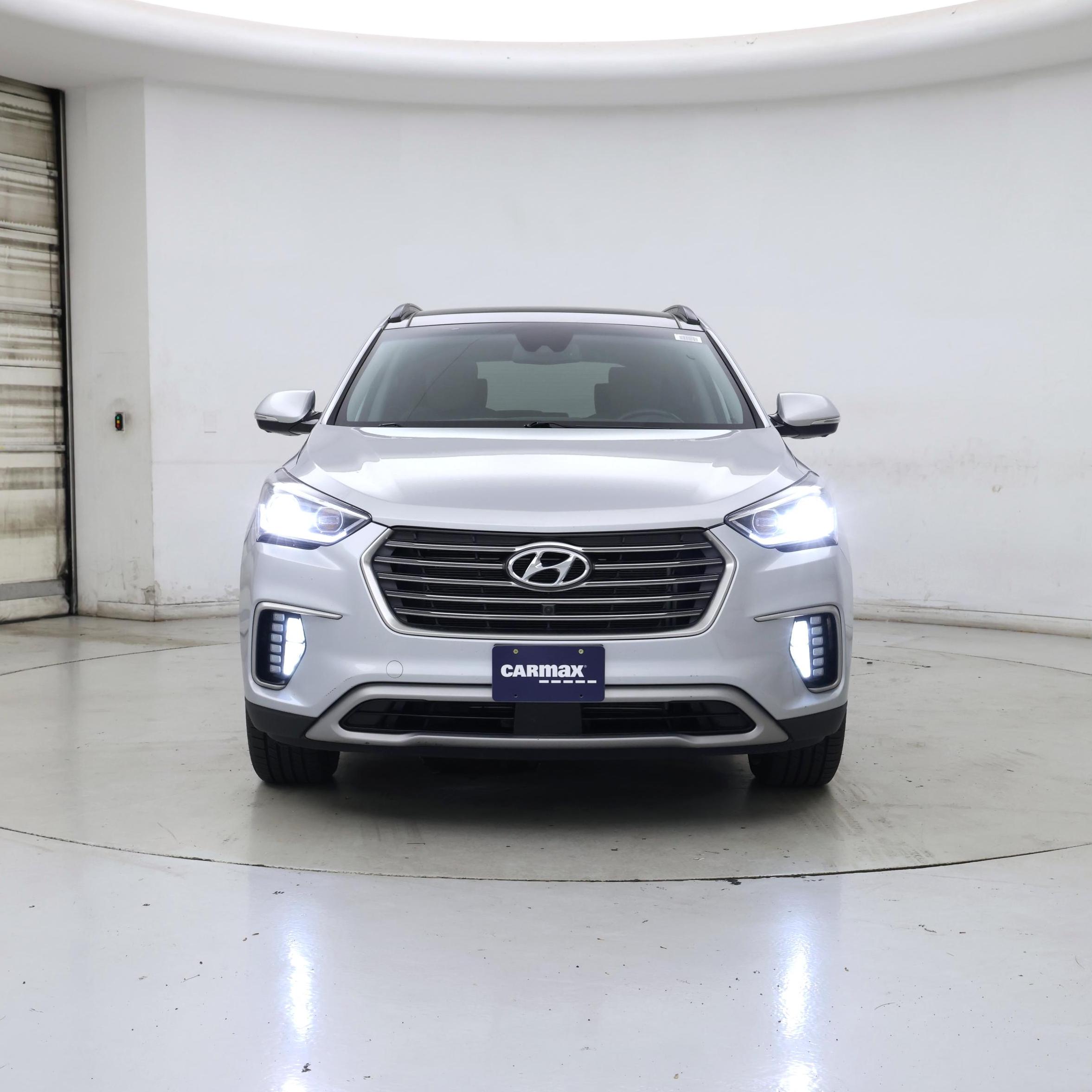 Thumbnail: 2017 Hyundai Santa Fe - 5