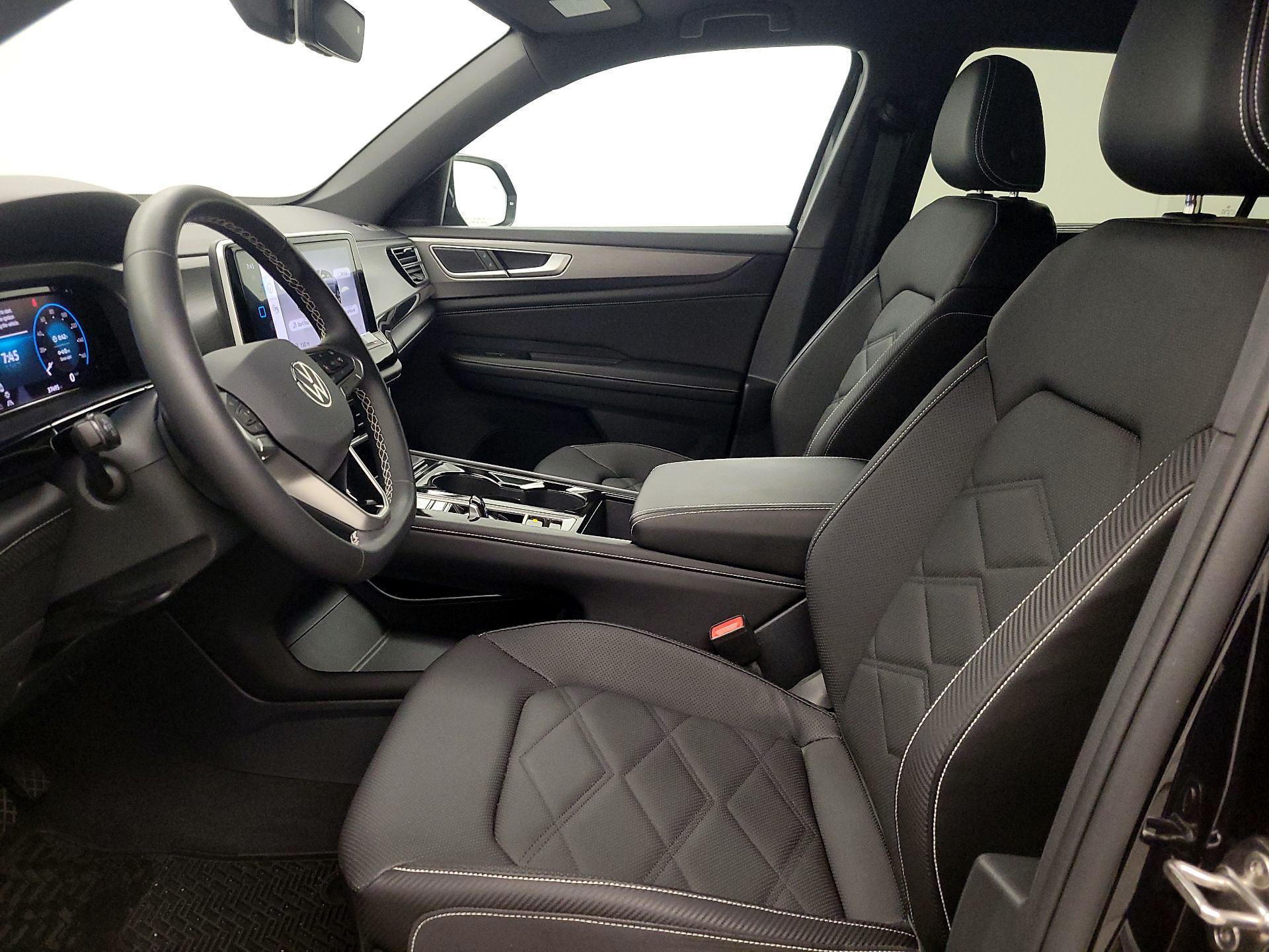 Thumbnail: 2024 Volkswagen Atlas - 11