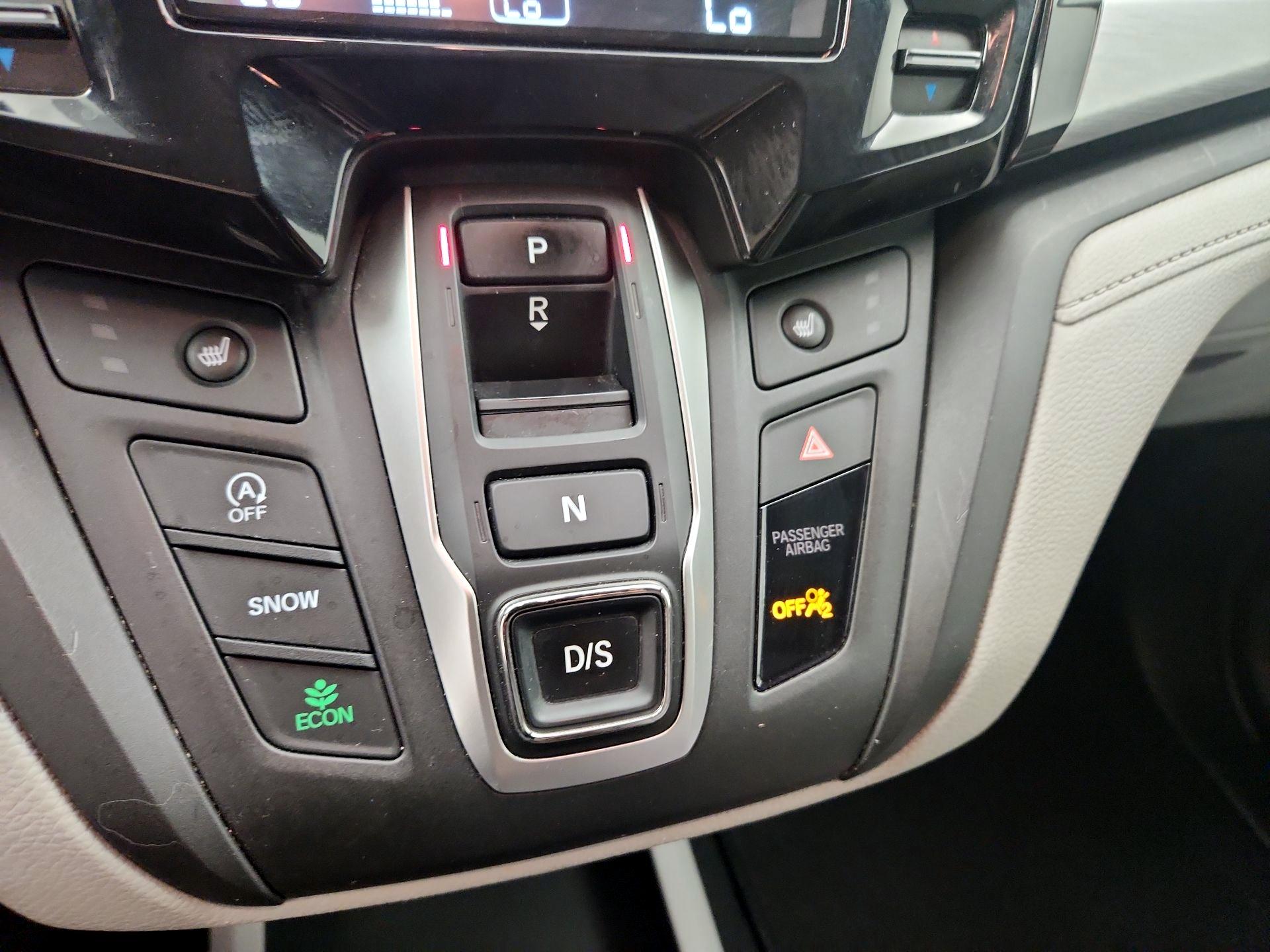 Thumbnail: 2020 Honda Odyssey - 17