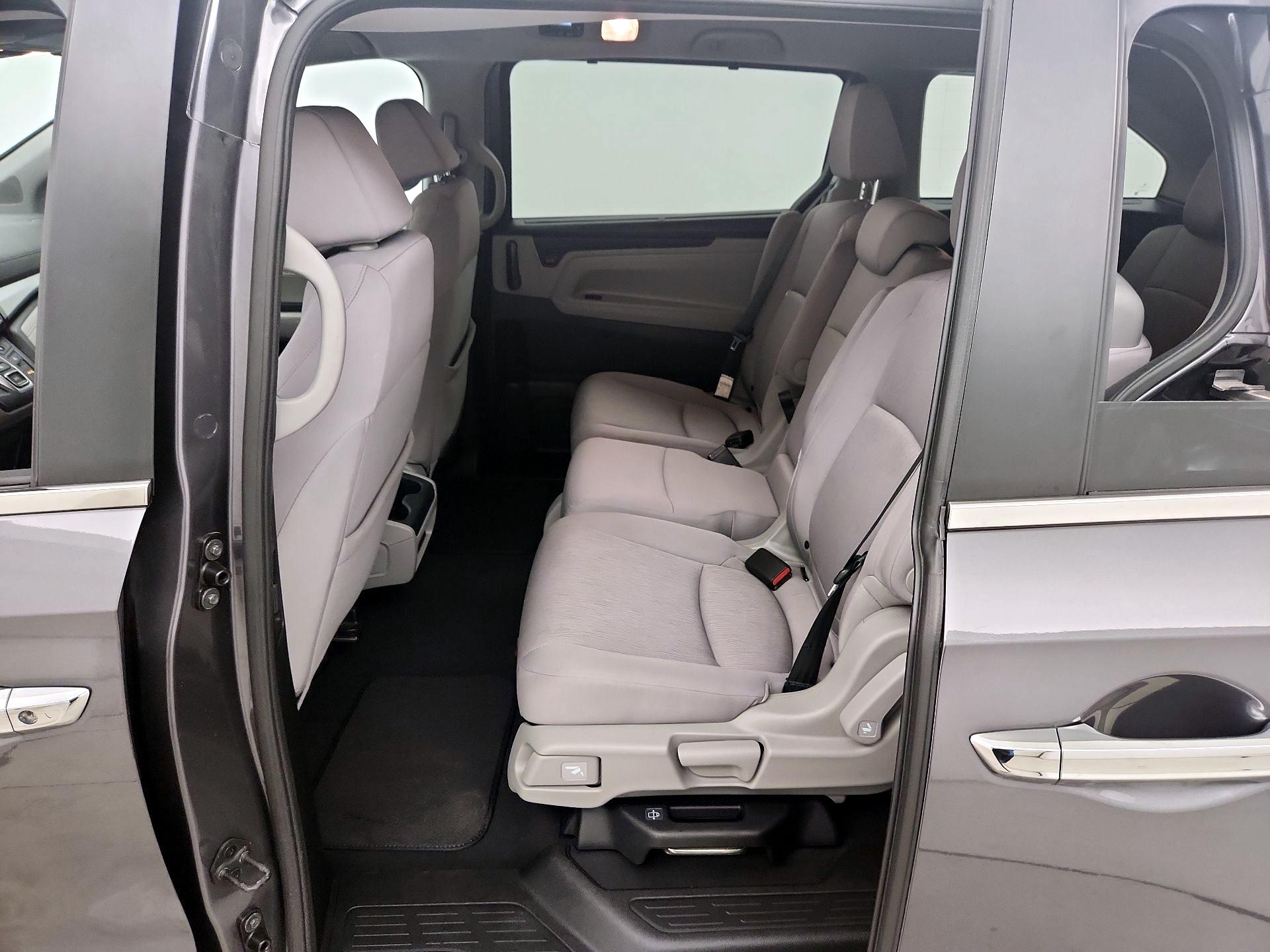 Thumbnail: 2020 Honda Odyssey - 19