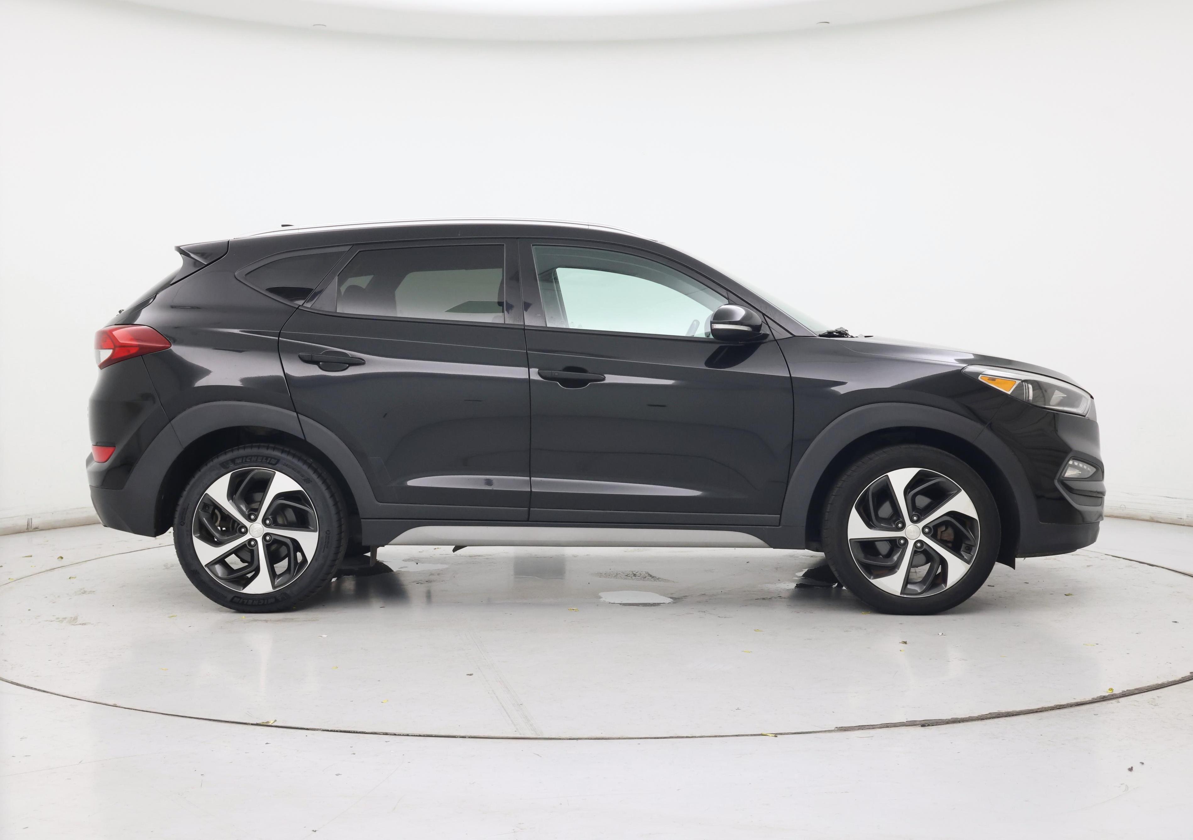 Thumbnail: 2018 Hyundai Tucson - 7