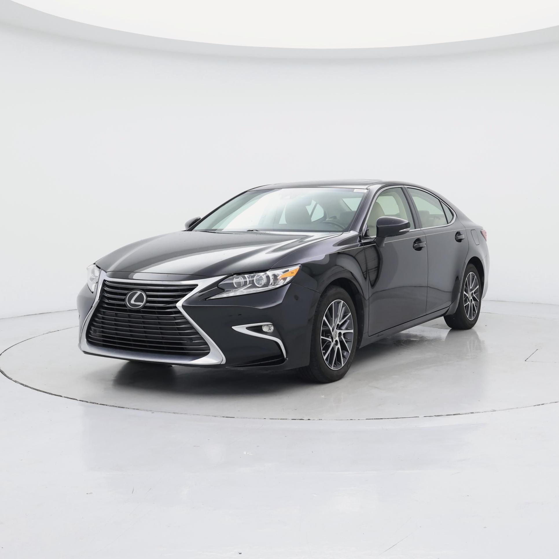 Thumbnail: 2016 Lexus ES - 4