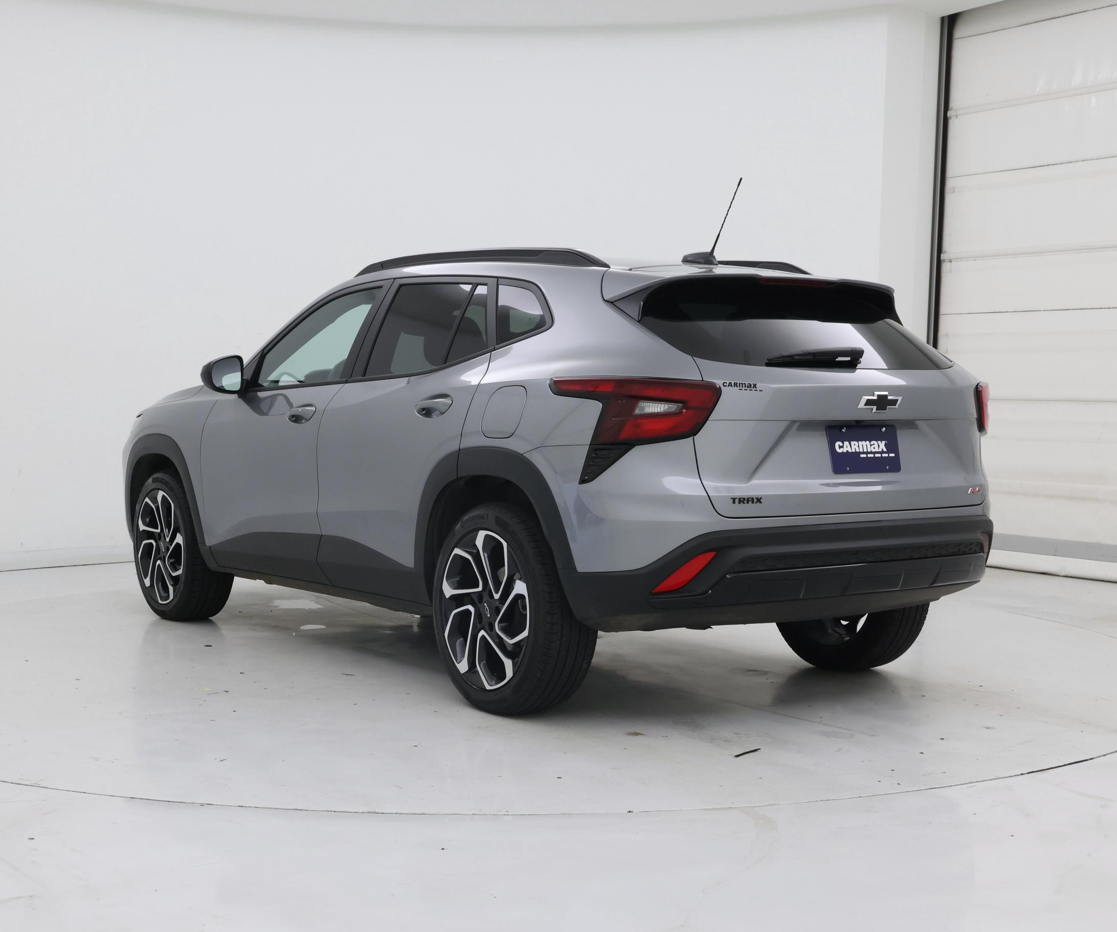 Thumbnail: 2026 Chevrolet Trax - 2