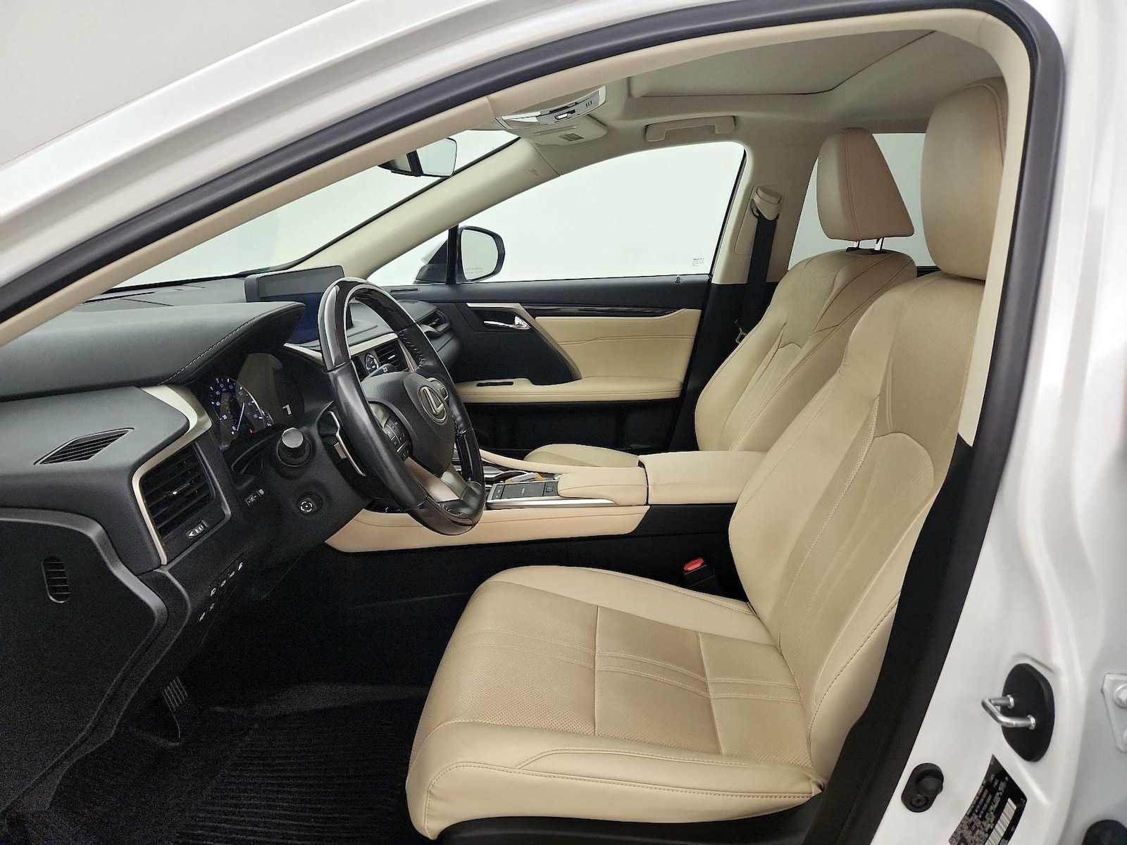 2022 Lexus RX Hybrid 450h - Photo 12