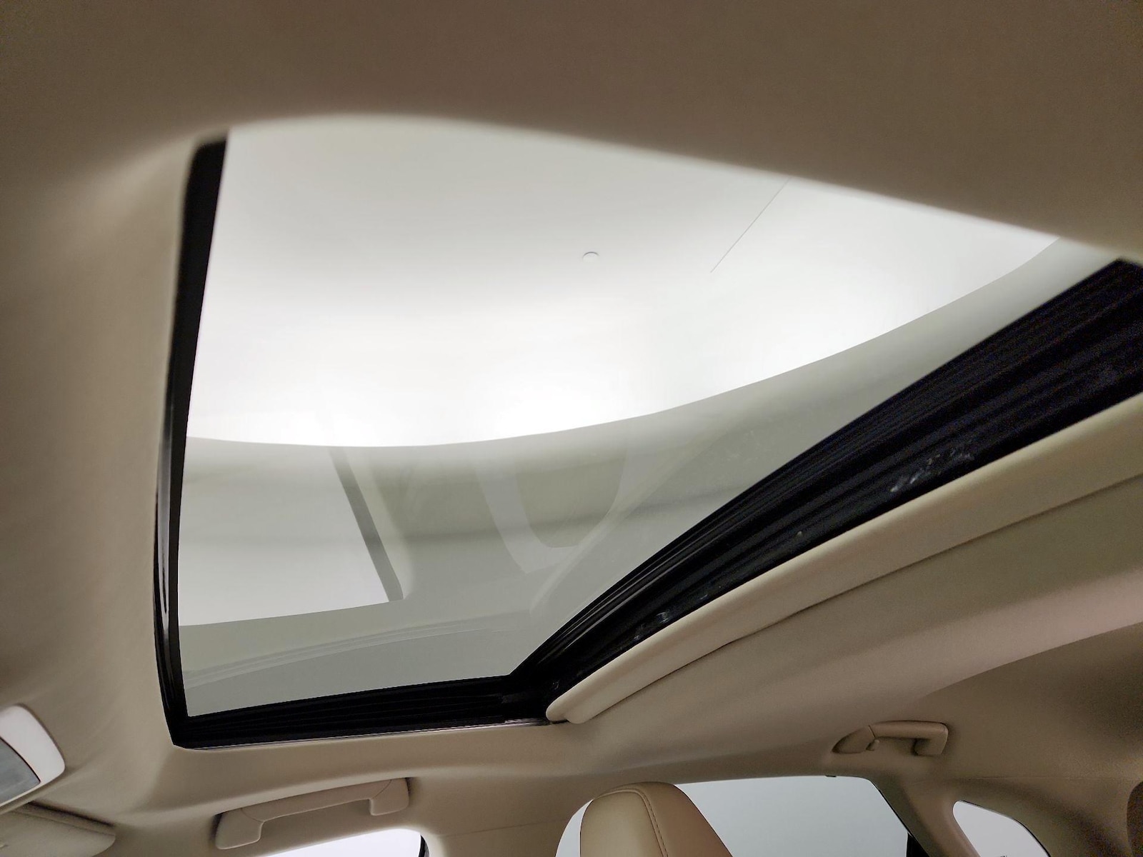 2022 Lexus RX Hybrid 450h - Photo 21