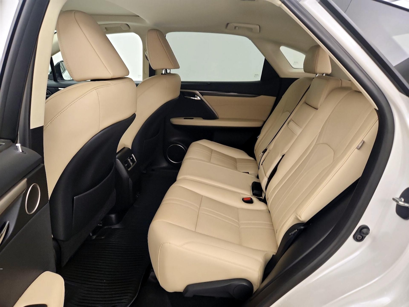 2022 Lexus RX Hybrid 450h - Photo 22