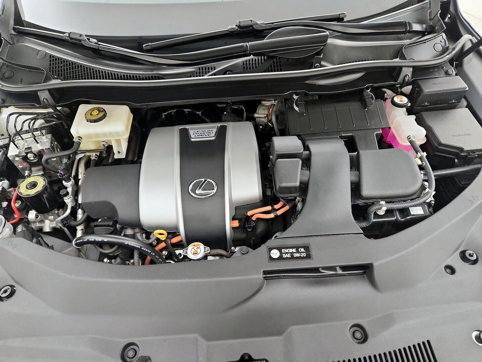 2022 Lexus RX Hybrid 450h - Photo 24