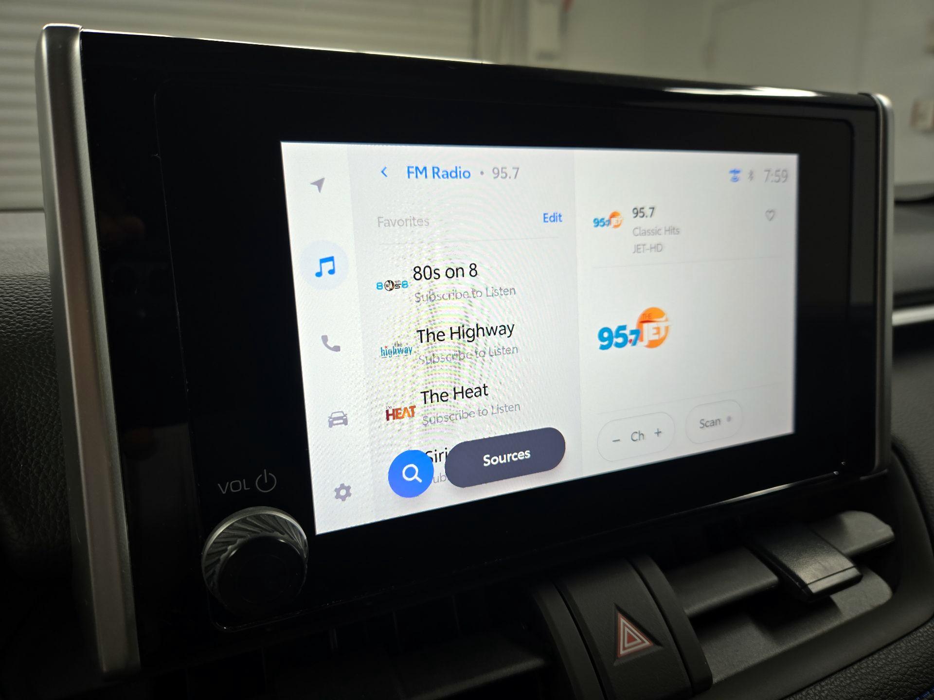 Thumbnail: 2025 Toyota RAV4 - 15
