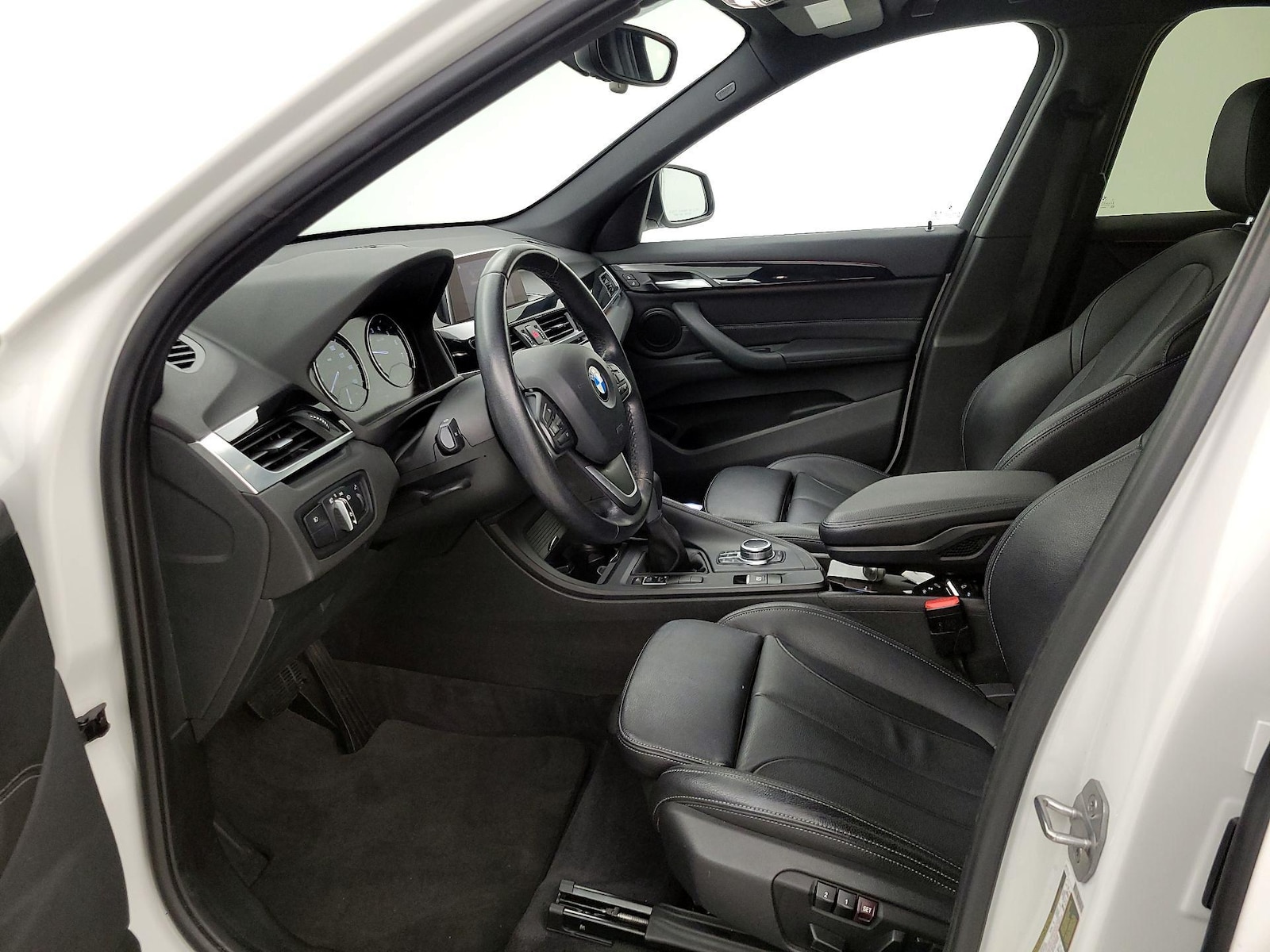 Power Seat(s) & Side Airbags