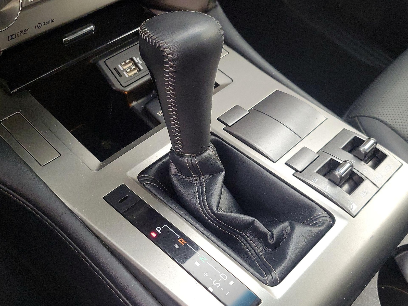 2018 Lexus GX Base - Photo 19