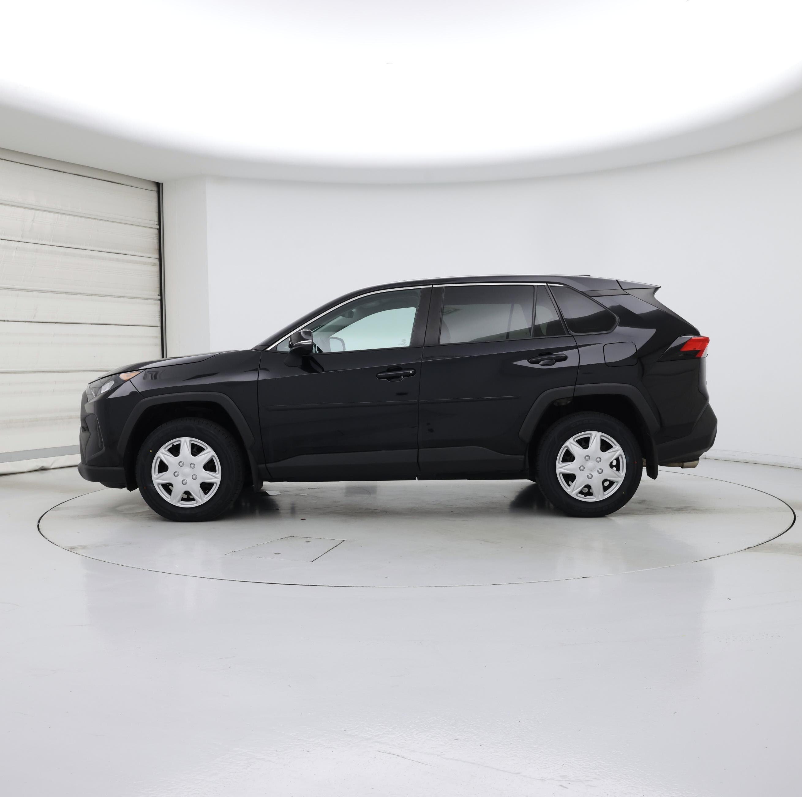 Thumbnail: 2022 Toyota RAV4 - 3