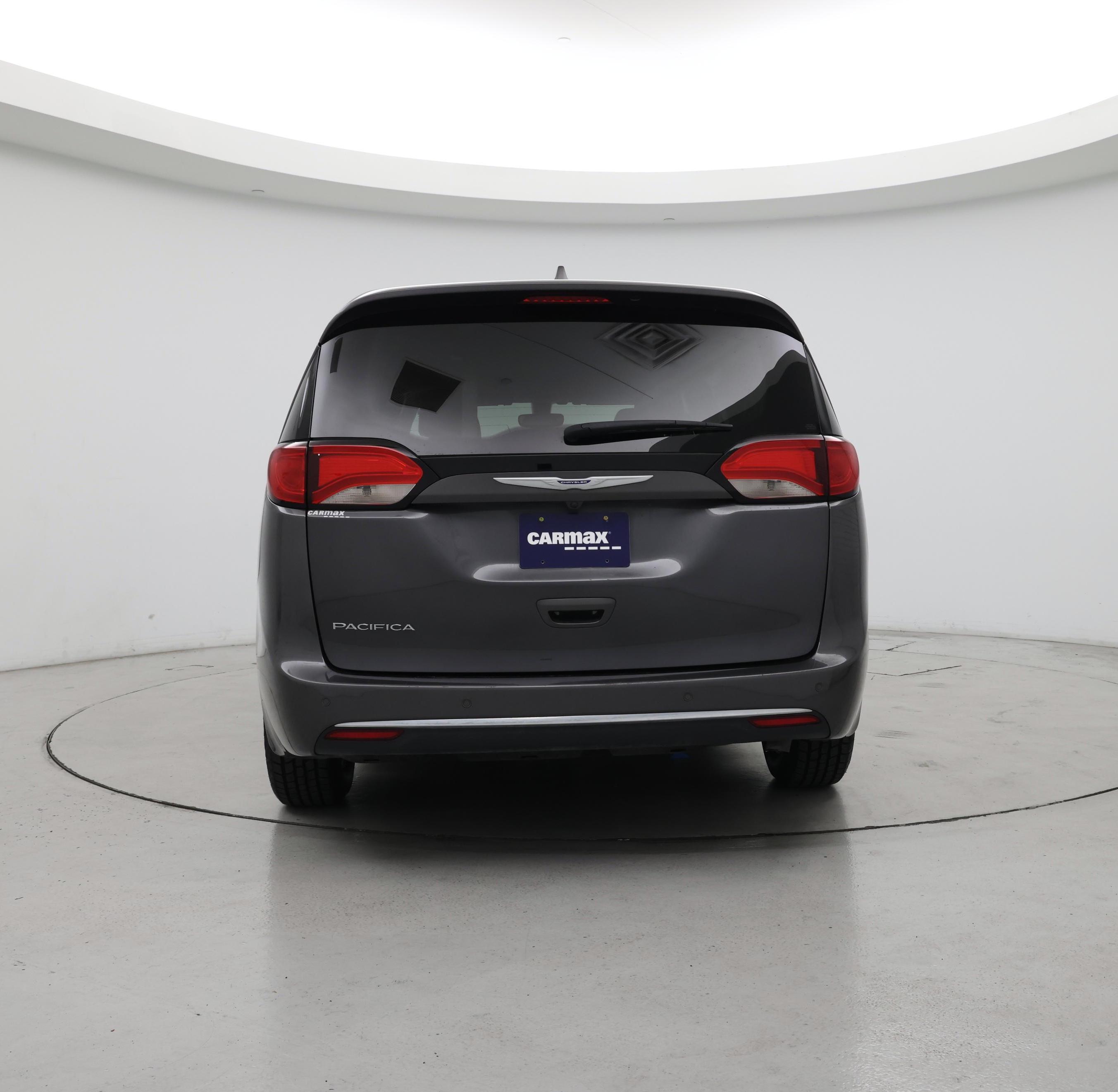 Thumbnail: 2020 Chrysler Pacifica - 6