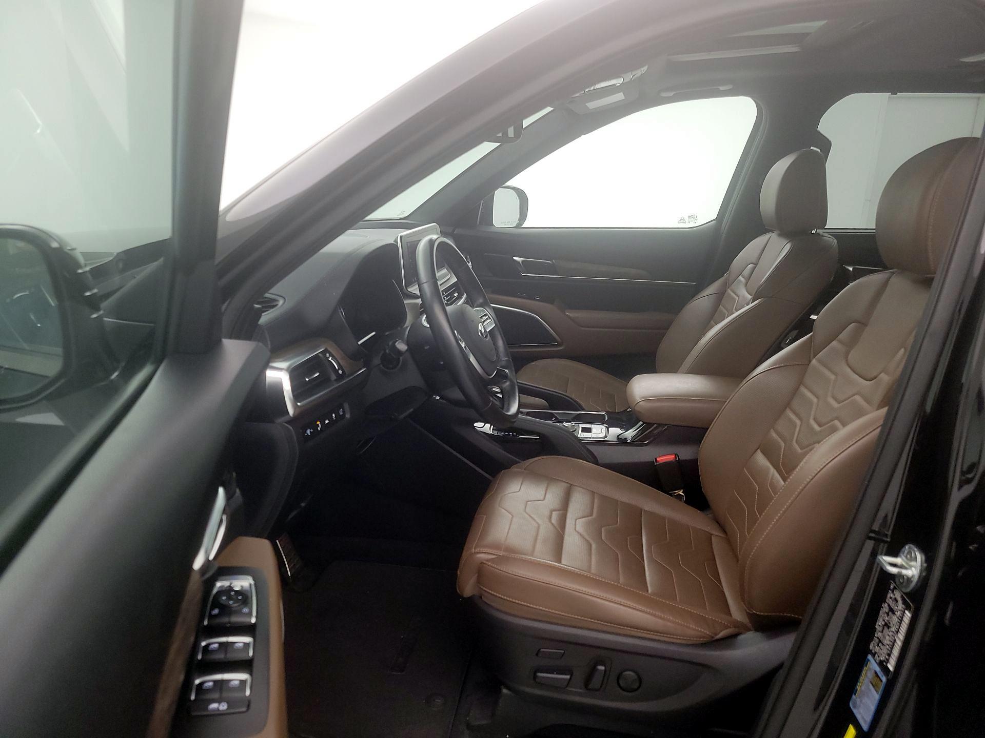 Thumbnail: 2021 Kia Telluride - 11