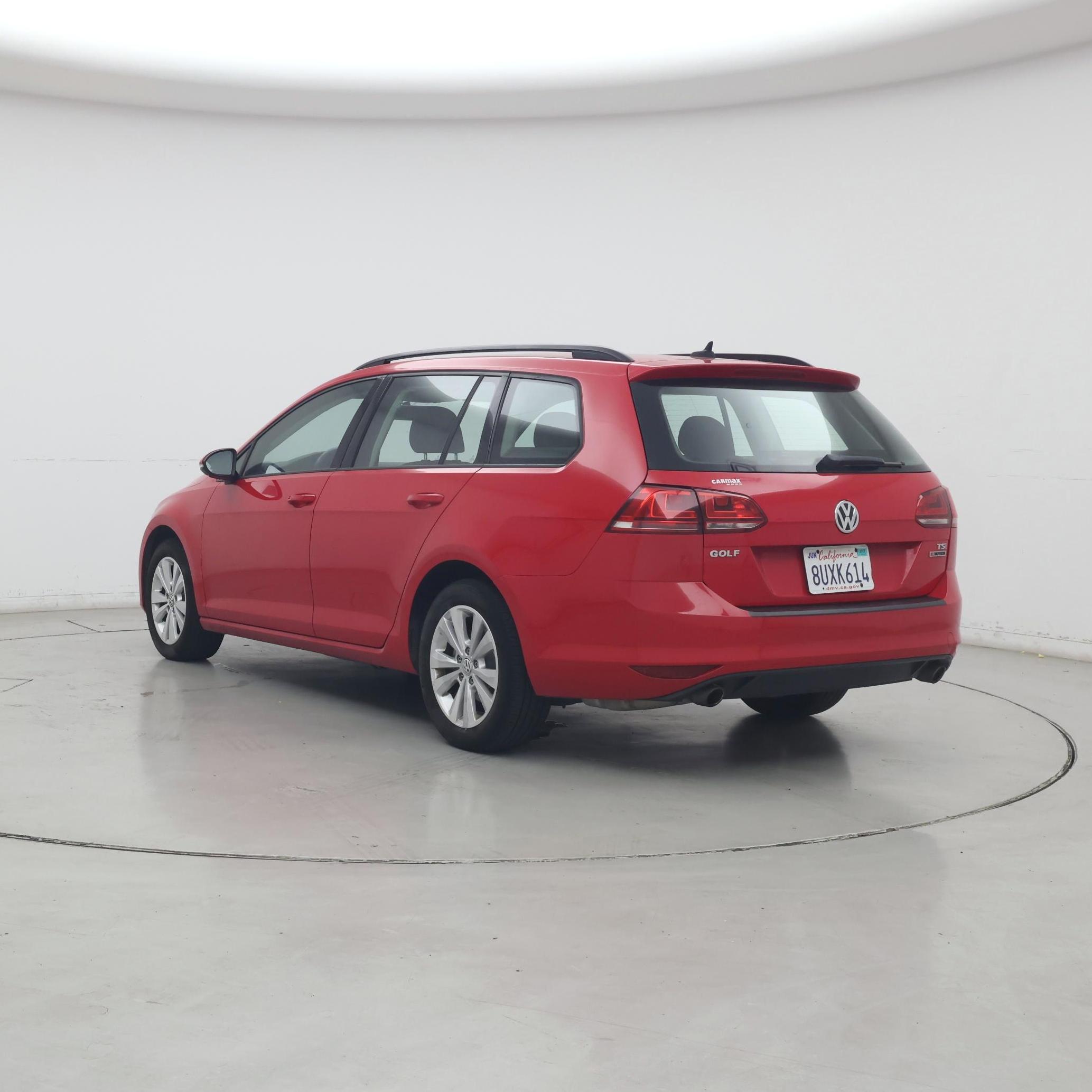 Thumbnail: 2017 Volkswagen Golf - 2