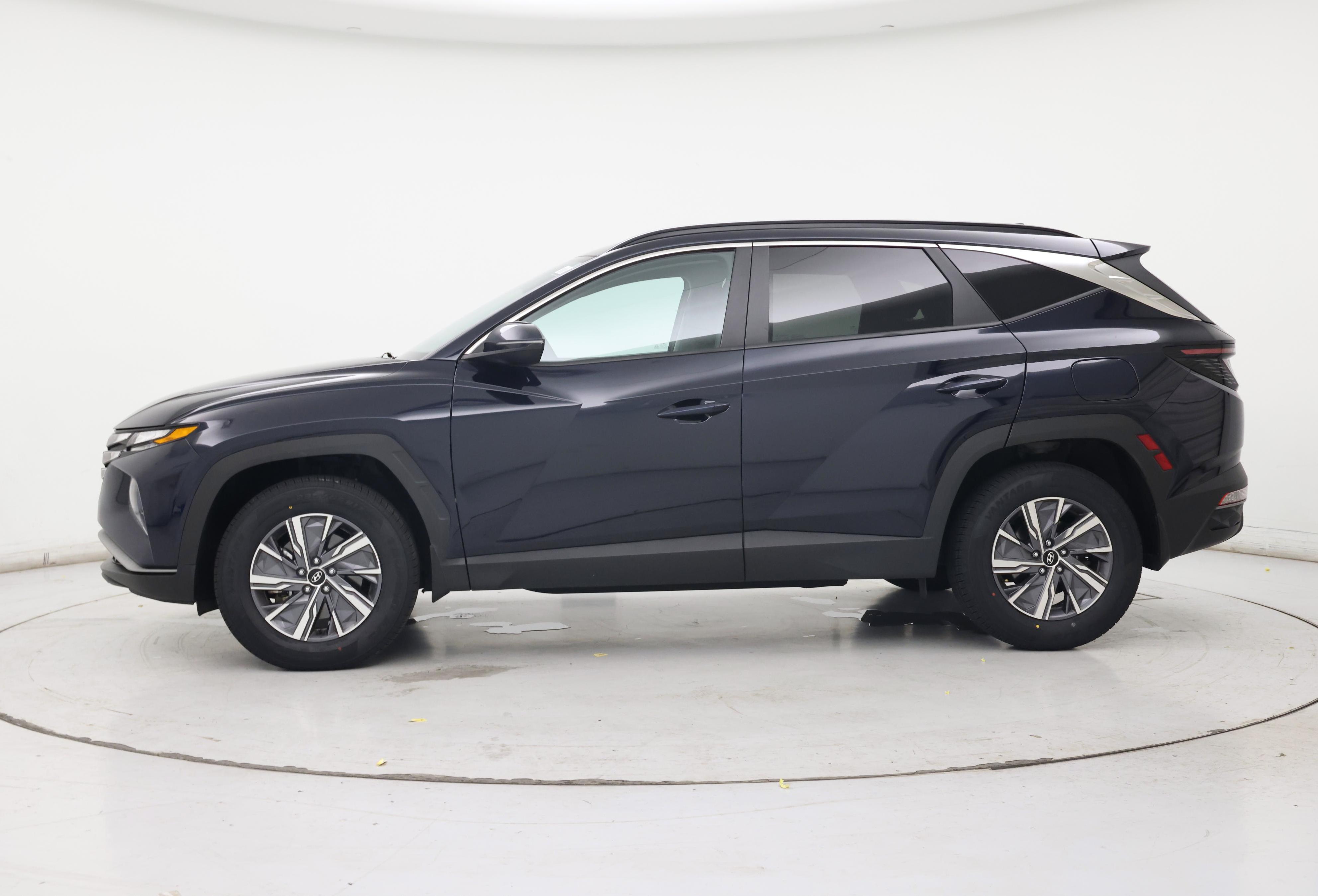 Thumbnail: 2023 Hyundai Tucson - 3
