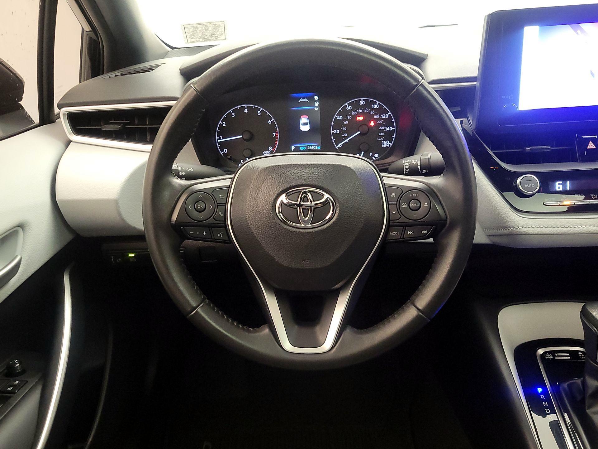 Thumbnail: 2023 Toyota Corolla - 10