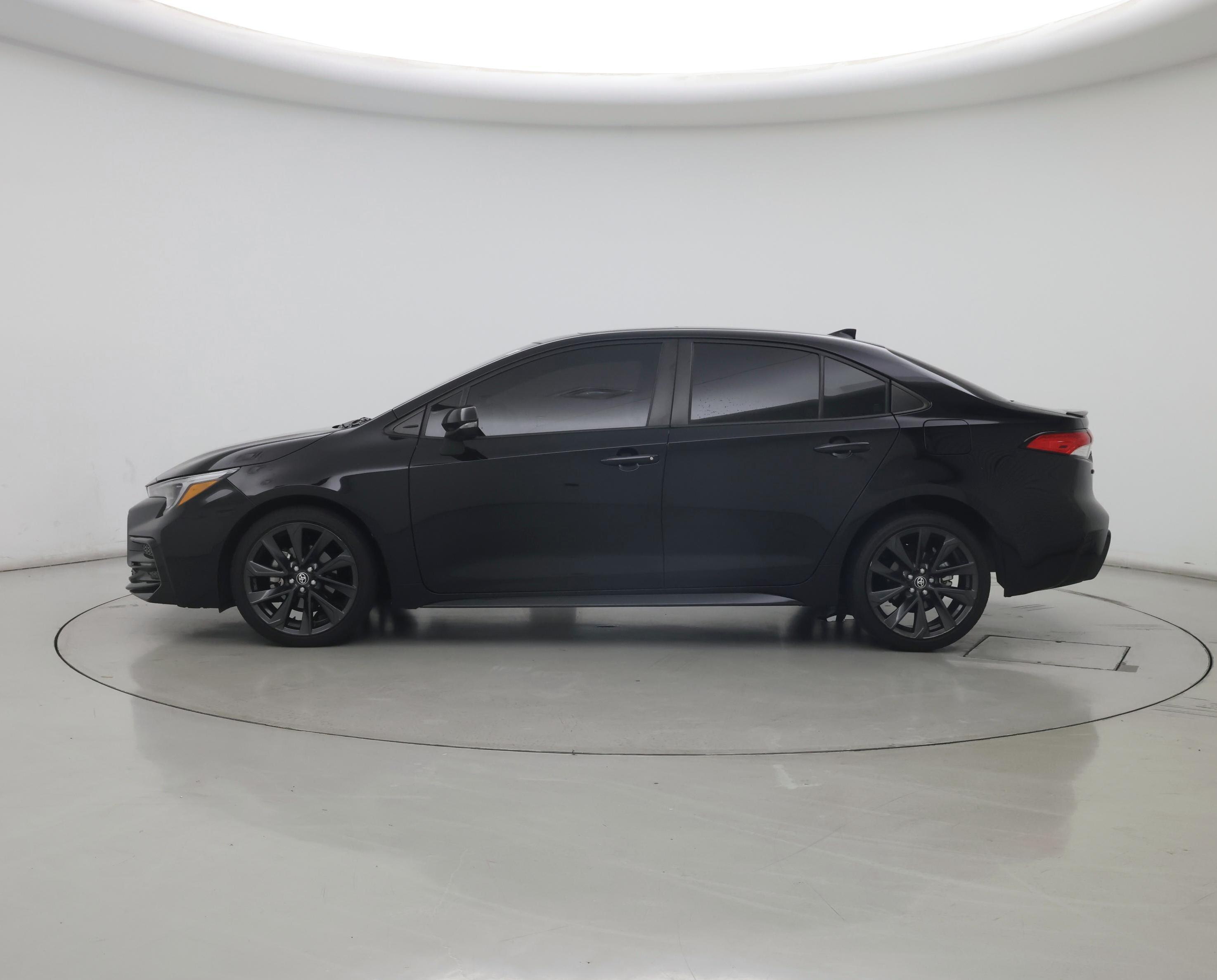 Thumbnail: 2023 Toyota Corolla - 3