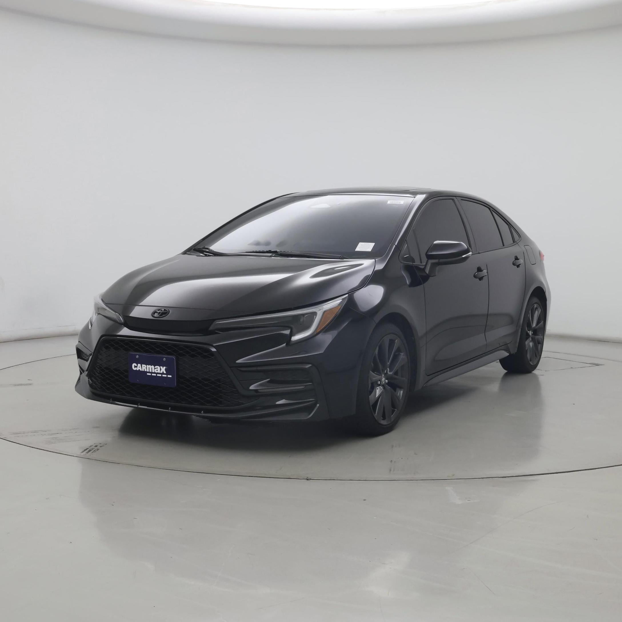 Thumbnail: 2023 Toyota Corolla - 4