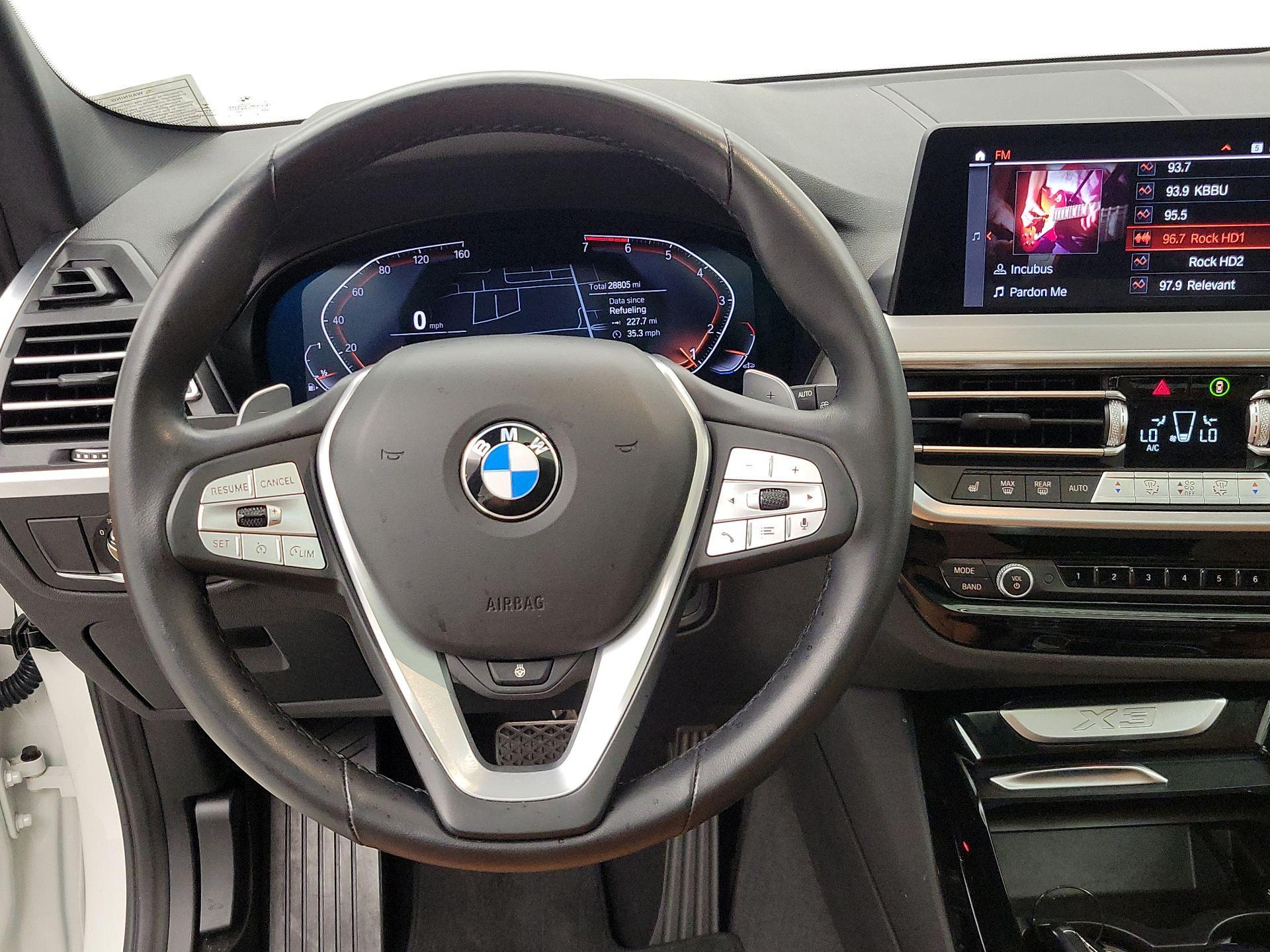 Thumbnail: 2022 BMW X3 - 10