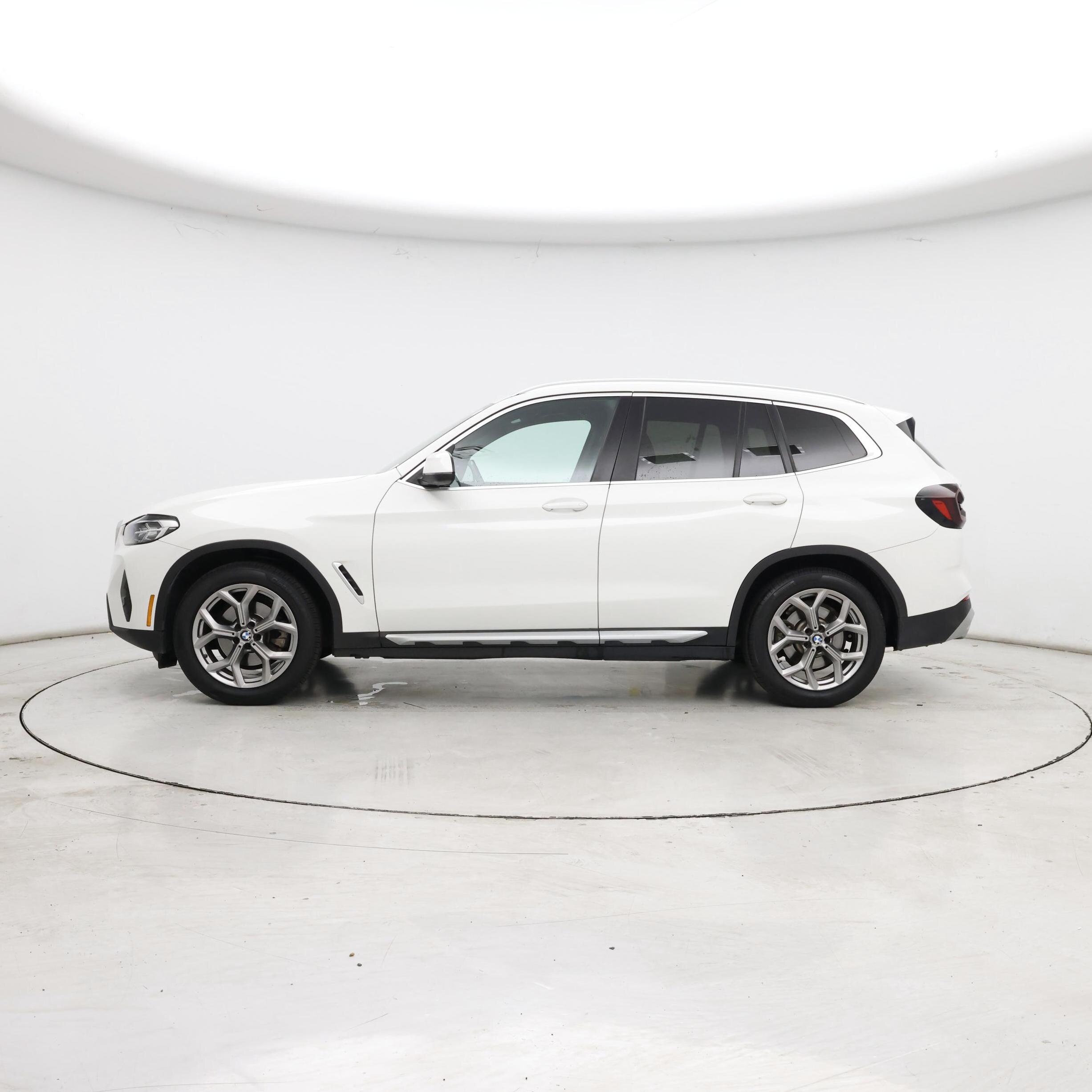 Thumbnail: 2022 BMW X3 - 3
