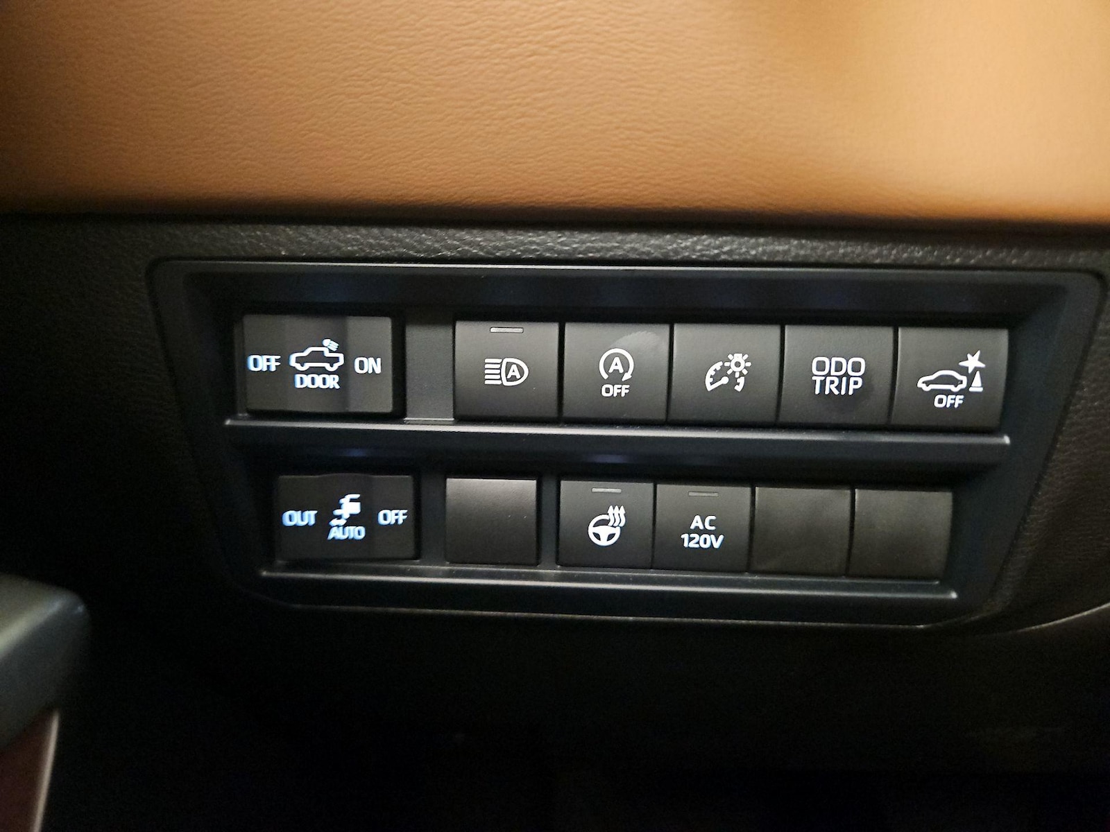 2025 Toyota Tundra 1794 Edition - Photo 14