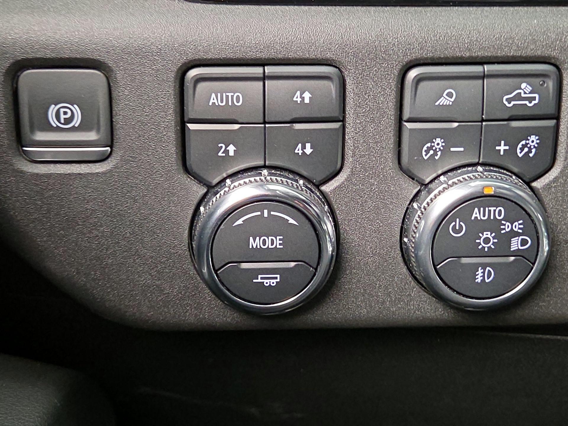 Thumbnail: 2024 GMC Sierra 1500 - 13
