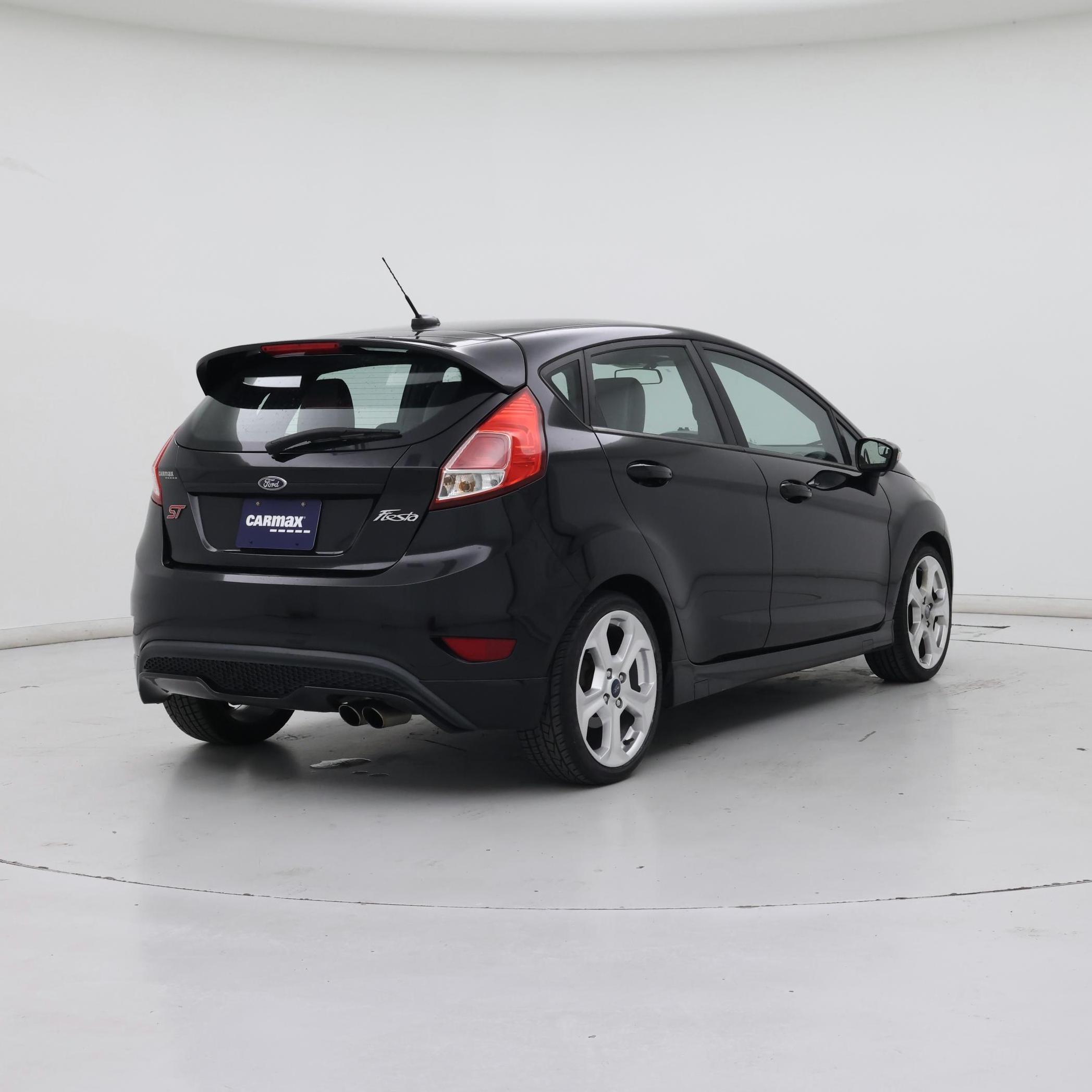 Thumbnail: 2017 Ford Fiesta - 8