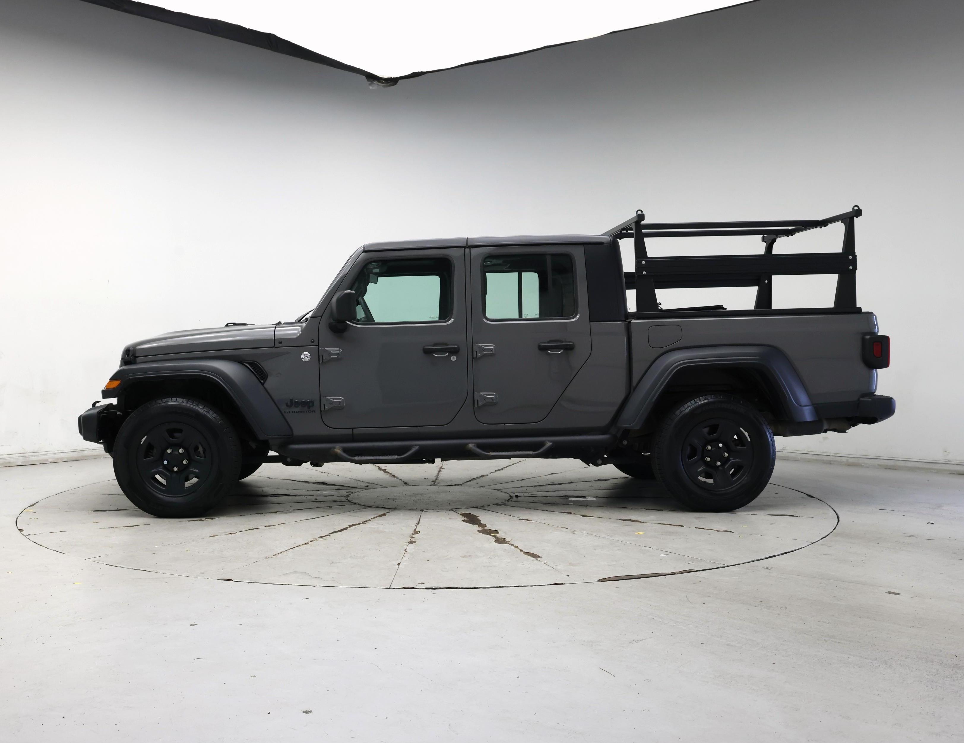 Thumbnail: 2021 Jeep Gladiator - 3
