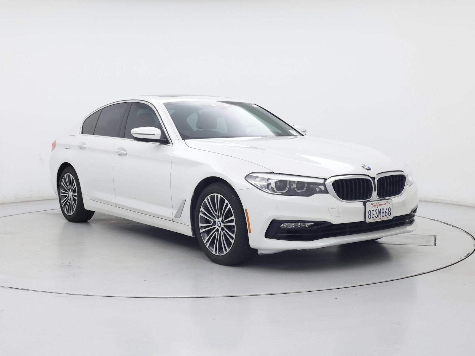 2018 BMW 5 Series 540i - Photo 2