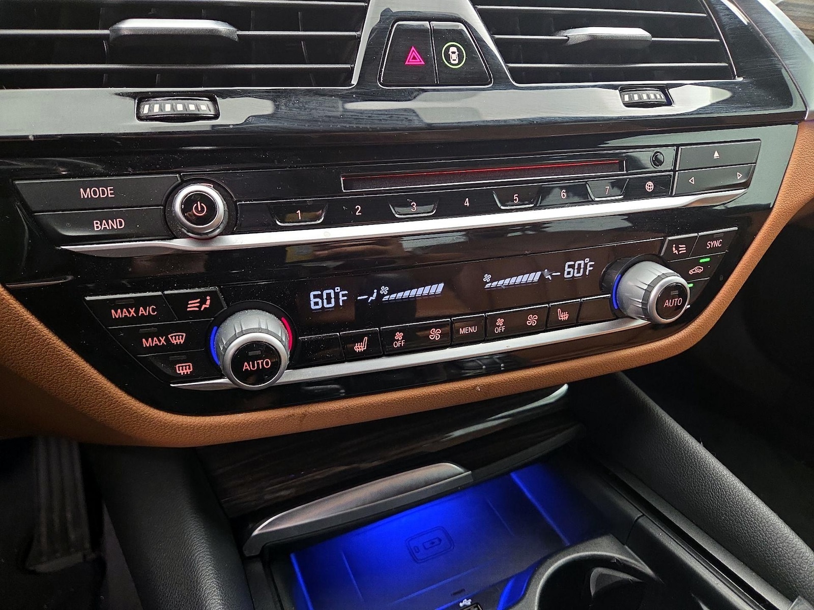 2018 BMW 5 Series 540i - Photo 18