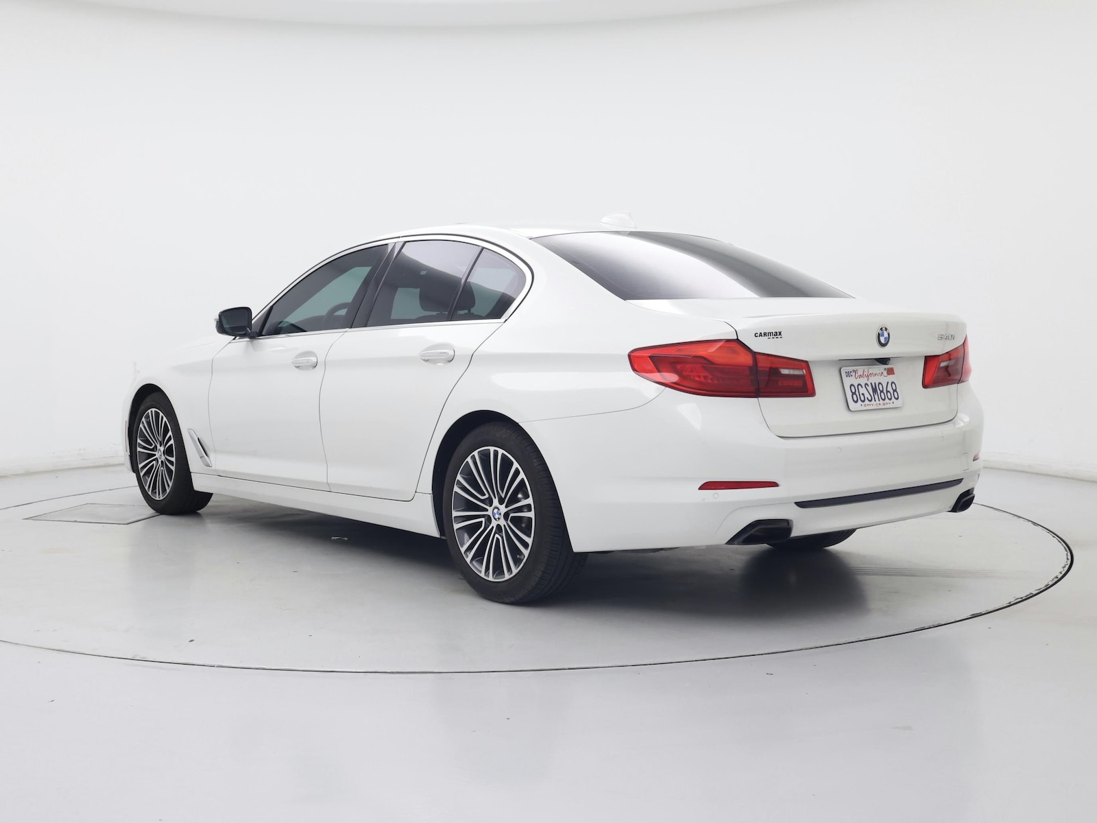 2018 BMW 5 Series 540i - Photo 3