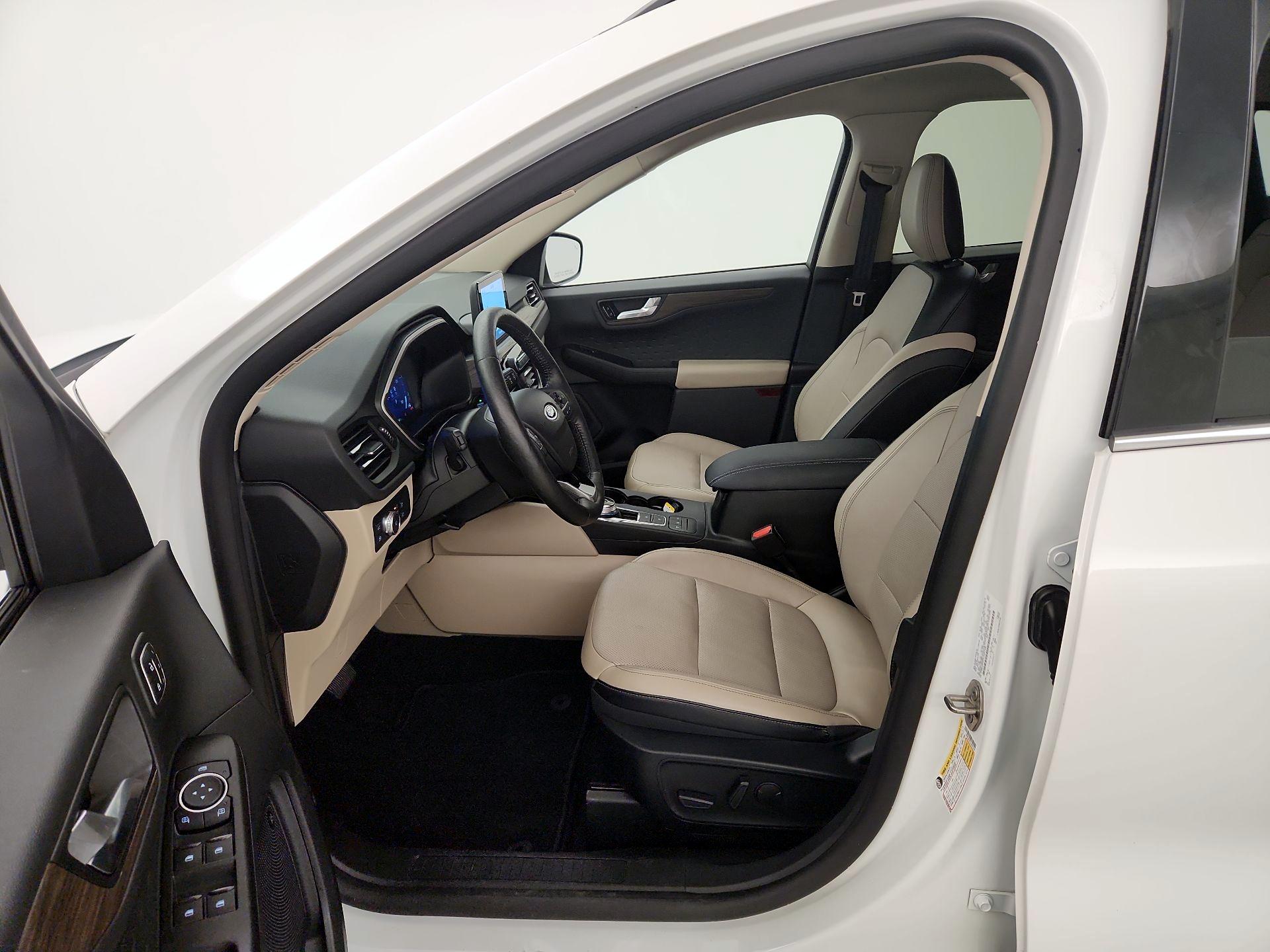Thumbnail: 2020 Ford Escape - 11