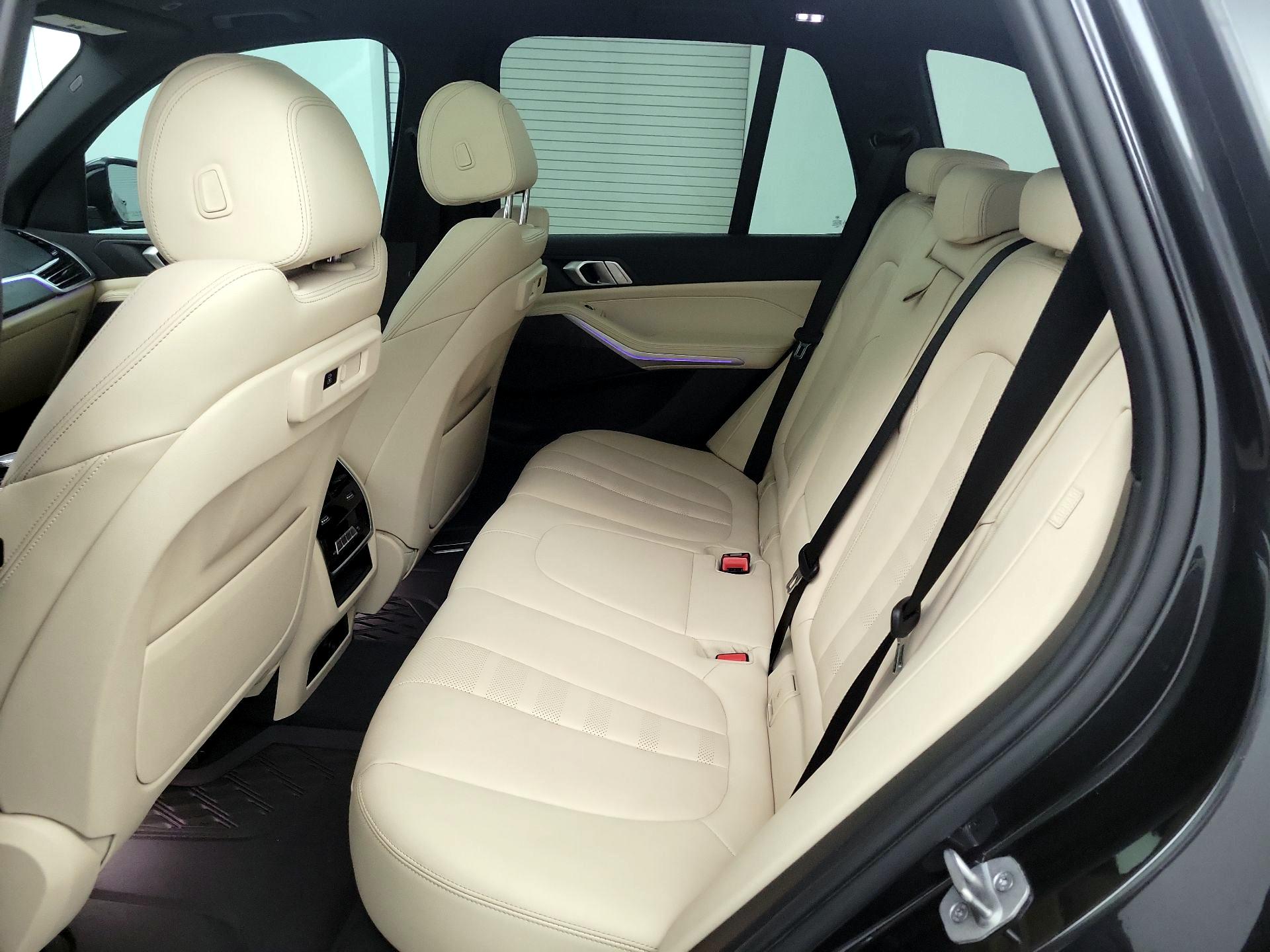 Thumbnail: 2022 BMW X5 - 19