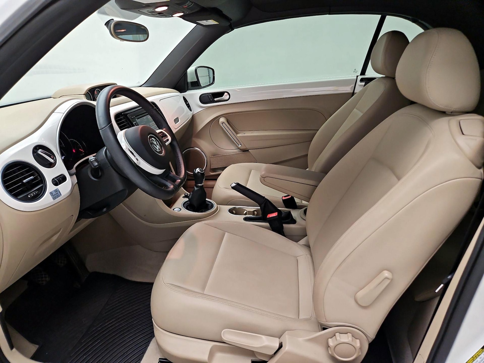 2014 Volkswagen Beetle 2.0 - Photo 10