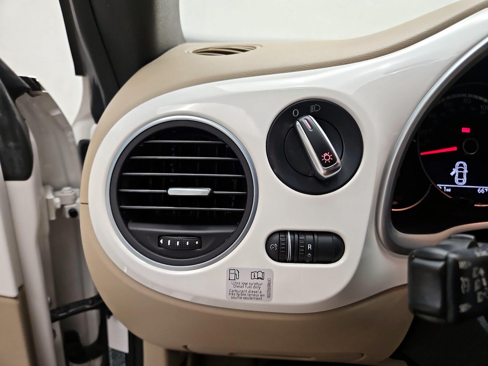 2014 Volkswagen Beetle 2.0 - Photo 12