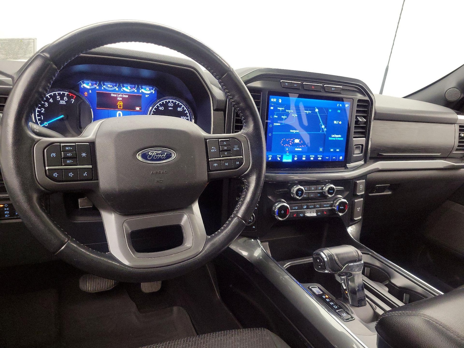 2022 Ford F-150 XLT - Photo 10