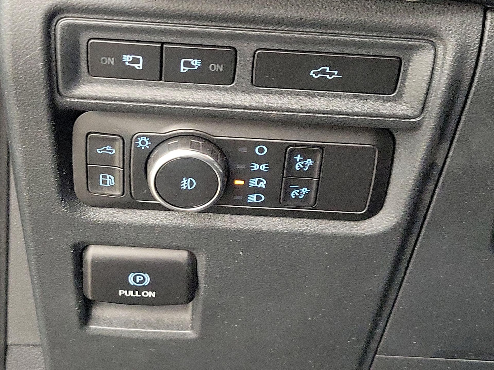 2022 Ford F-150 XLT - Photo 14