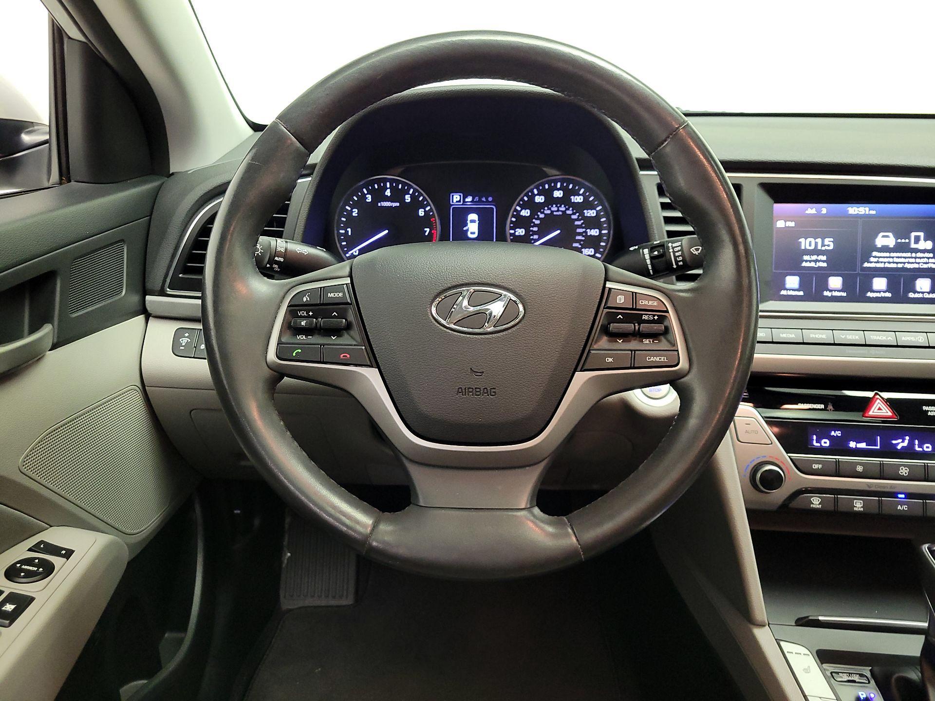 Thumbnail: 2018 Hyundai Elantra - 10