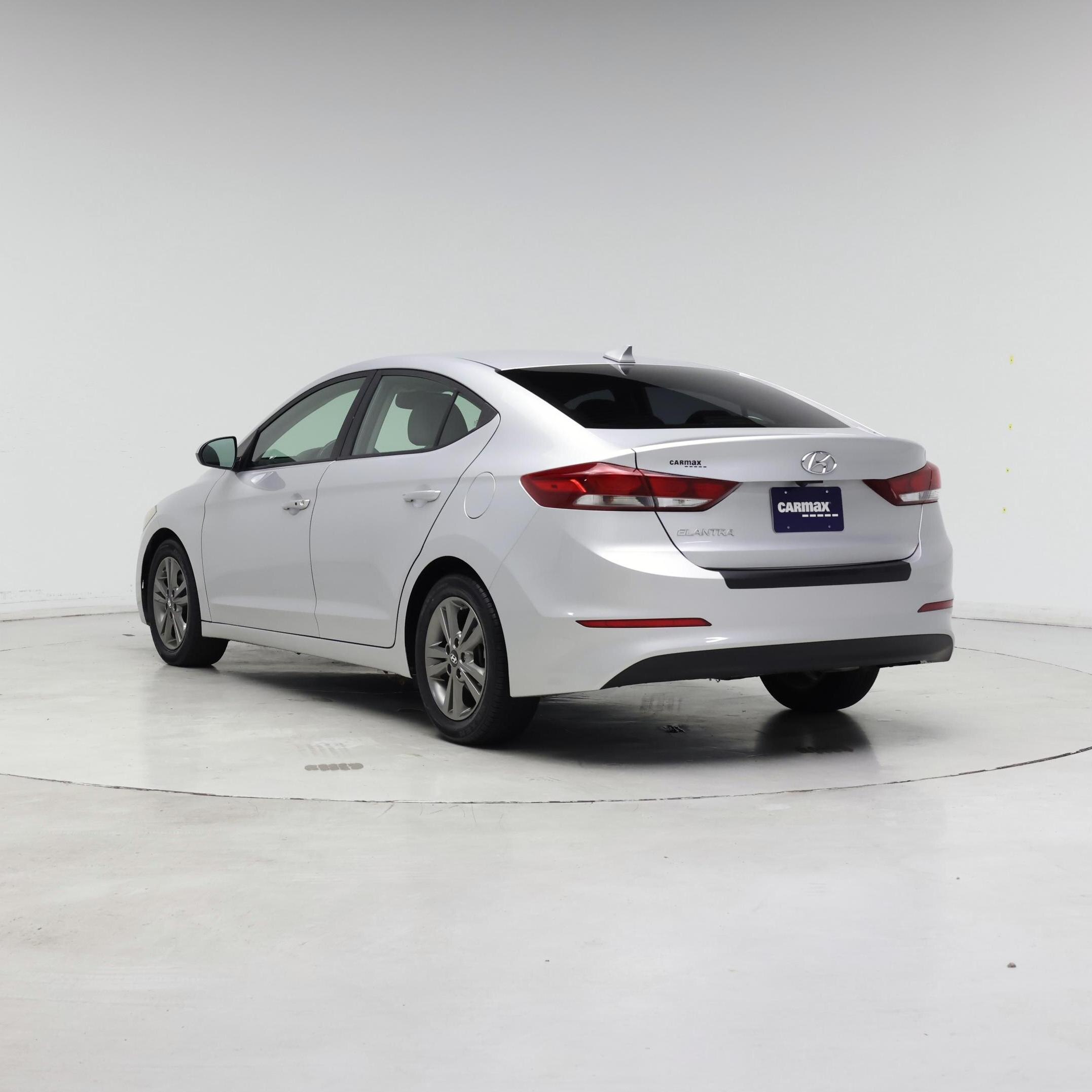 Thumbnail: 2018 Hyundai Elantra - 2