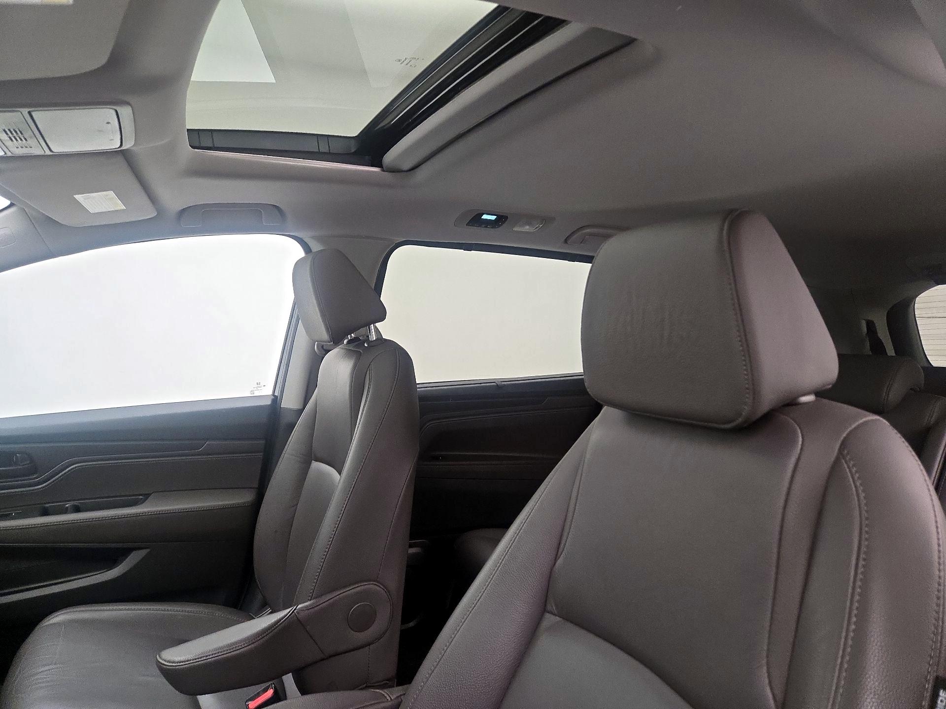 Thumbnail: 2020 Honda Odyssey - 18