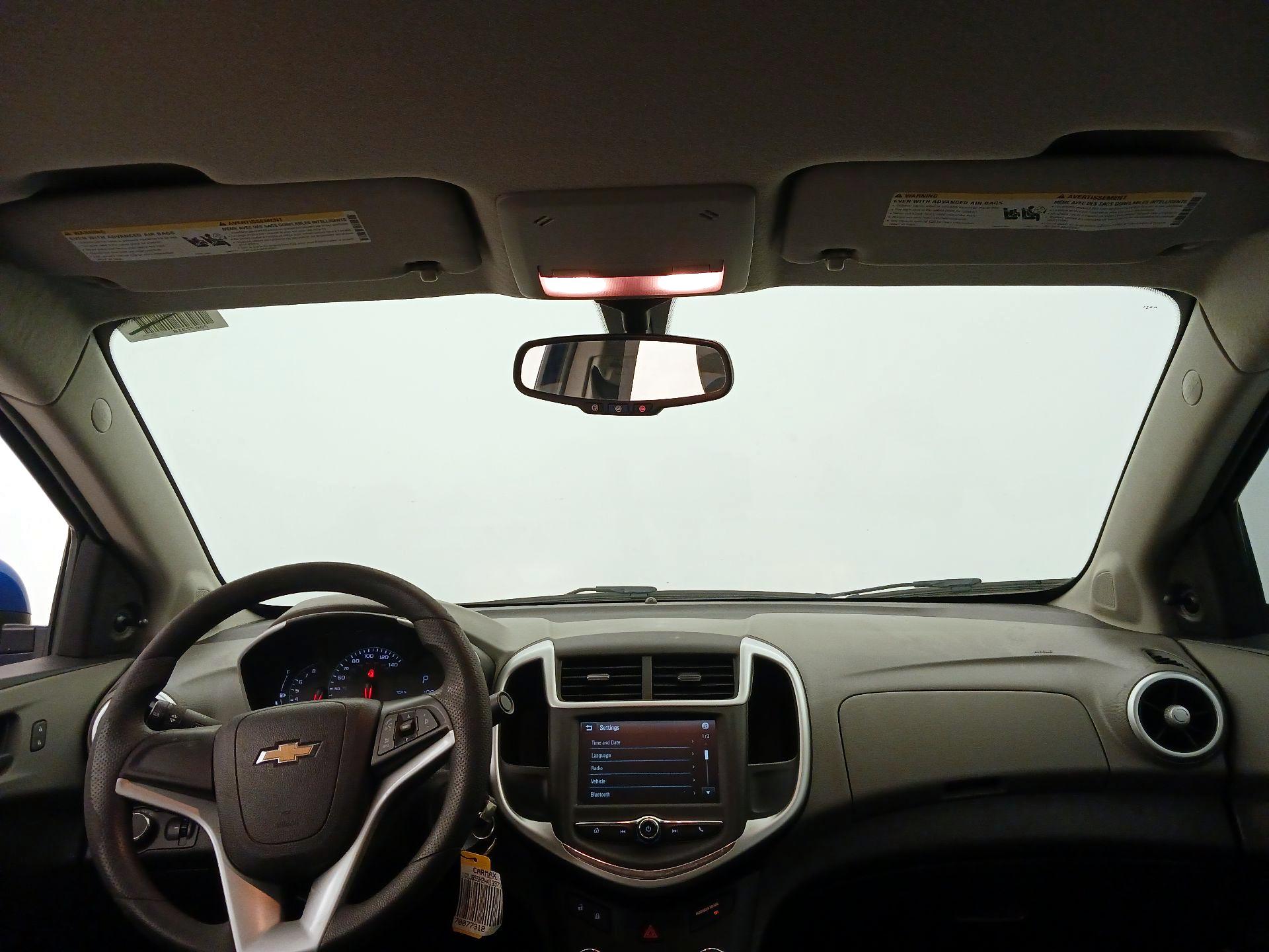 Thumbnail: 2017 Chevrolet Sonic - 9