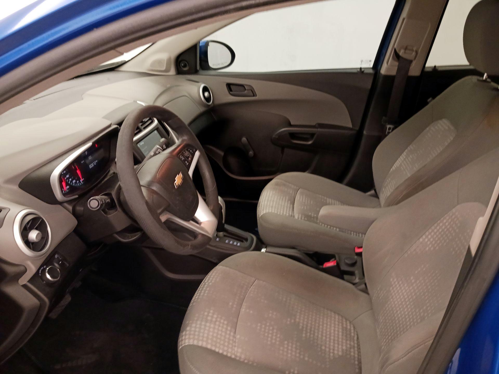 Thumbnail: 2017 Chevrolet Sonic - 11